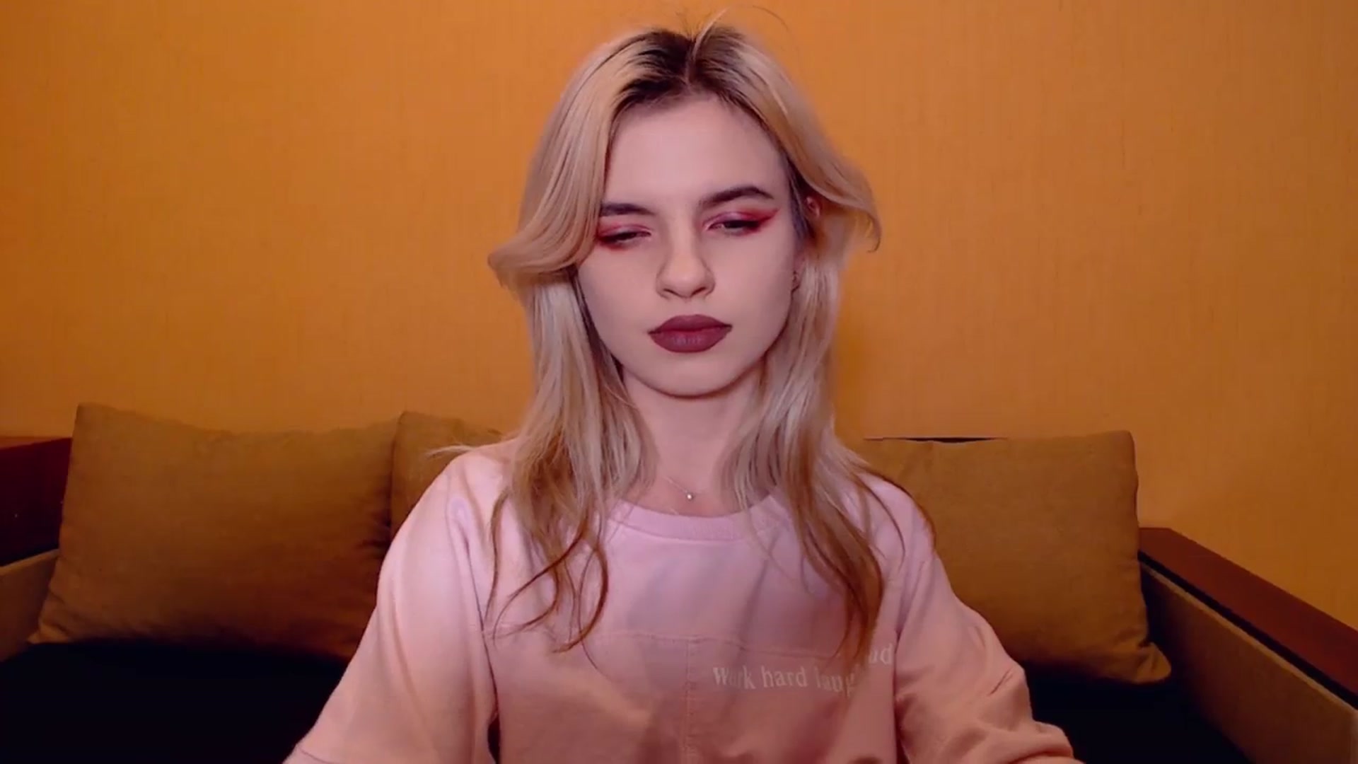 Gallery image thumbnail from Erineys's myfreecams stream on, 11/15/2023, 17:41 image 18 of 20