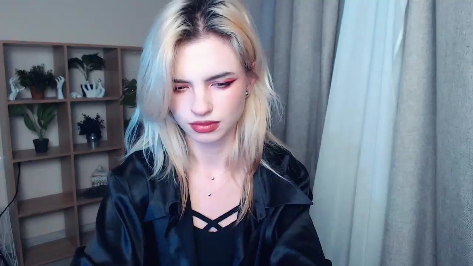 Gallery image thumbnail from Erineys's myfreecams stream on, 11/16/2023, 15:33 image 20 of 20