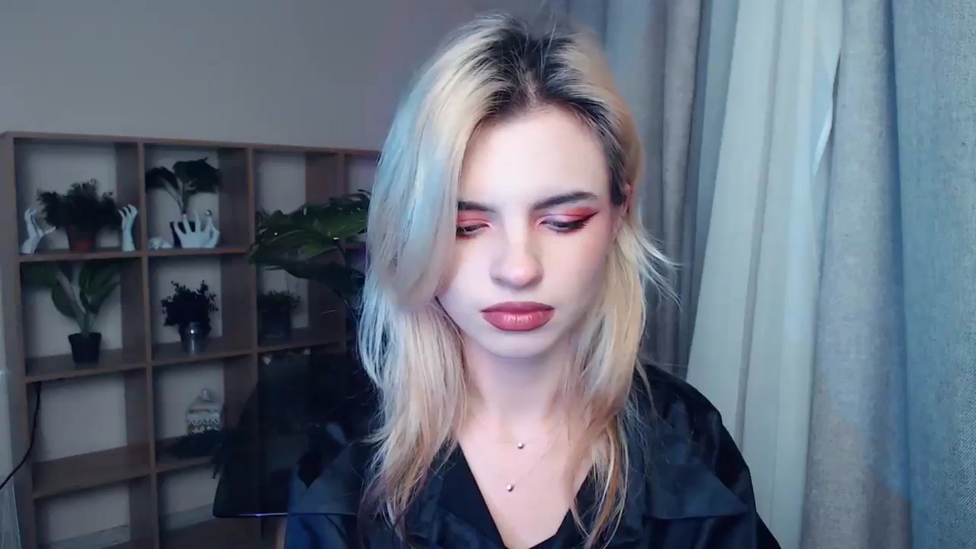 Gallery image thumbnail from Erineys's myfreecams stream on, 11/16/2023, 15:33 image 6 of 20