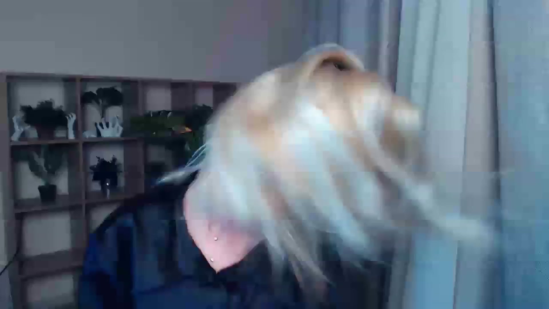 Gallery image thumbnail from Erineys's myfreecams stream on, 11/16/2023, 16:53 image 19 of 20