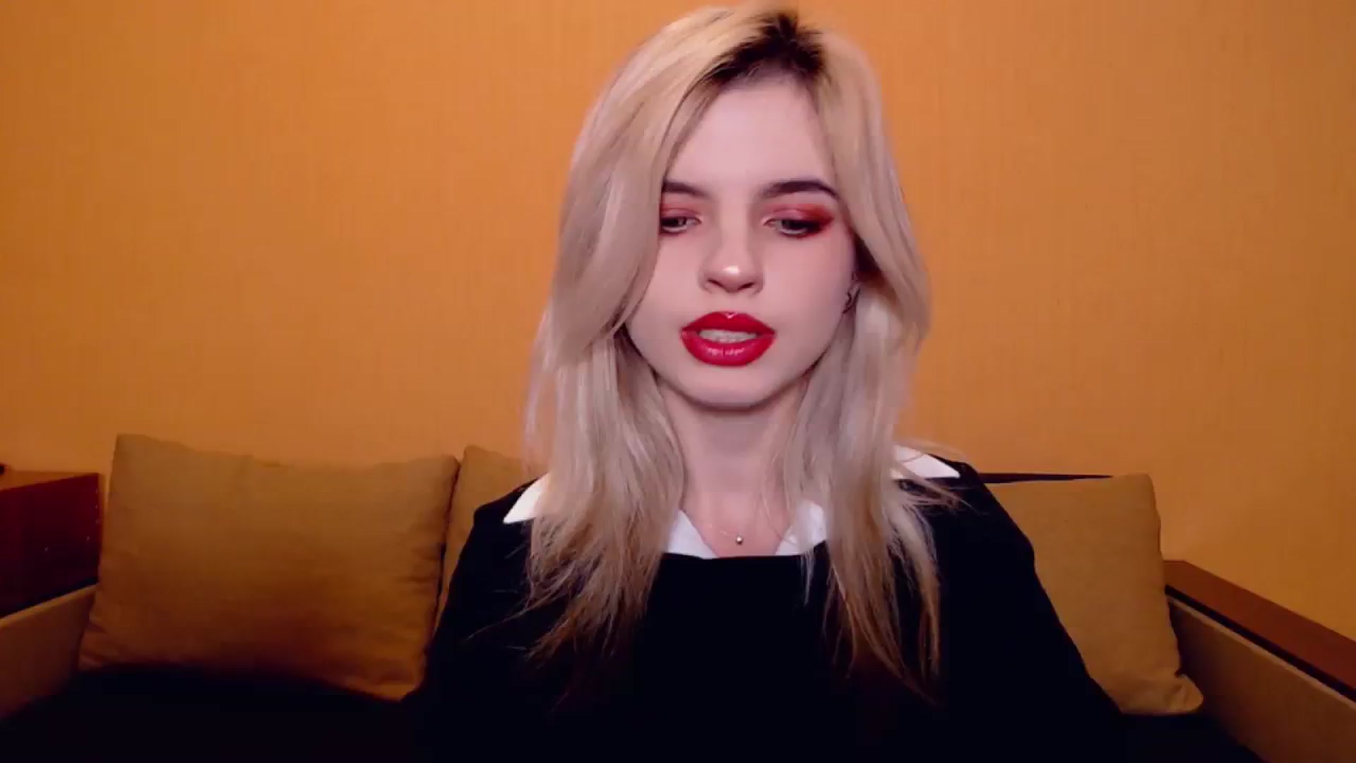 Gallery image thumbnail from Erineys's myfreecams stream on, 11/17/2023, 17:02 image 3 of 20