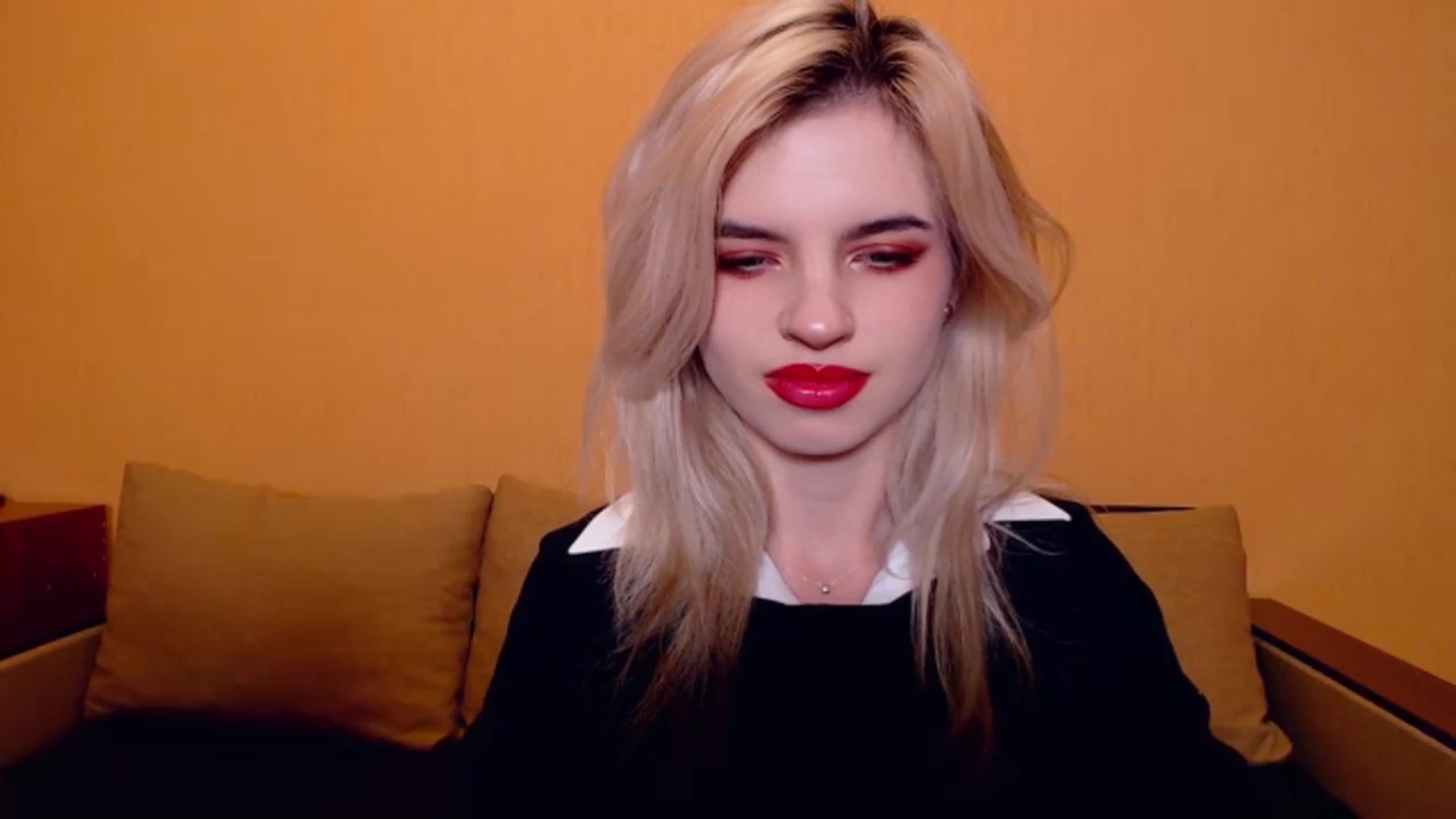 Gallery image thumbnail from Erineys's myfreecams stream on, 11/17/2023, 17:02 image 16 of 20