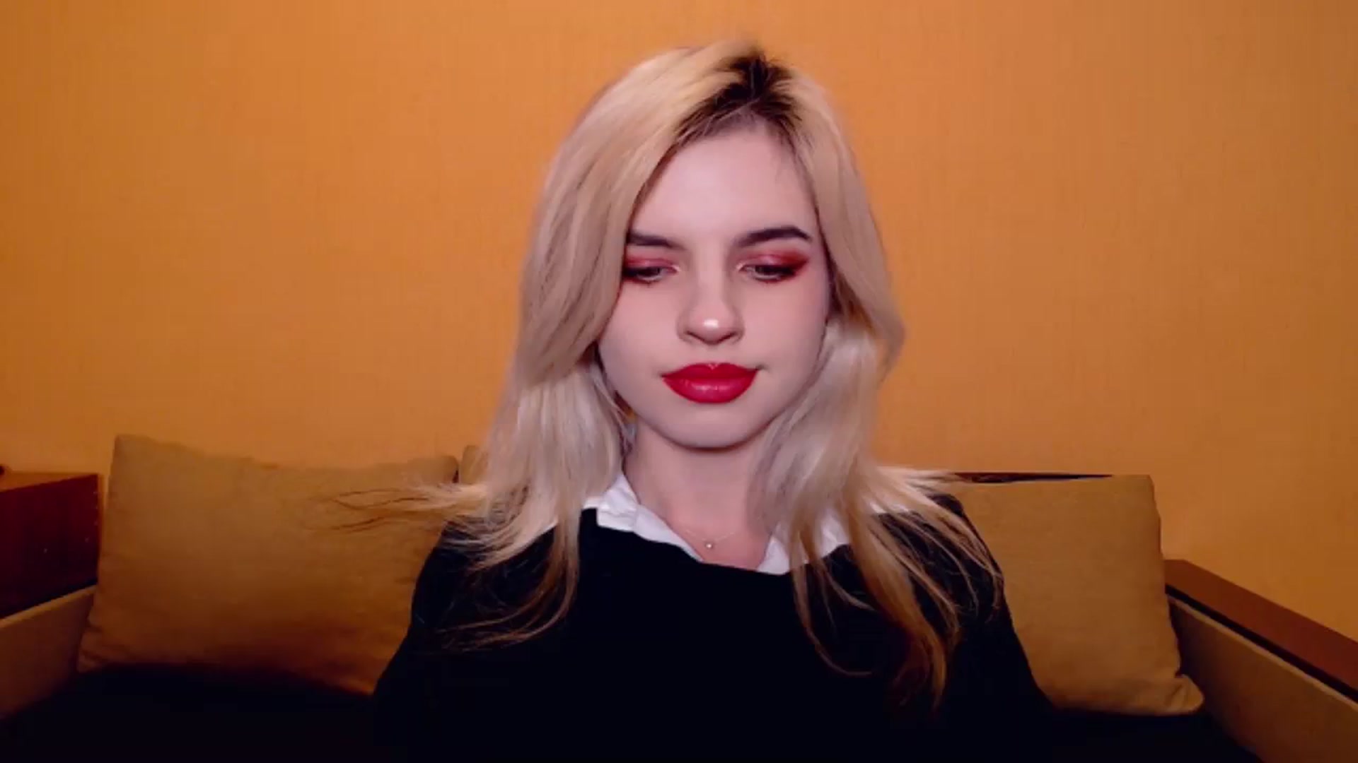 Gallery image thumbnail from Erineys's myfreecams stream on, 11/17/2023, 17:47 image 1 of 20
