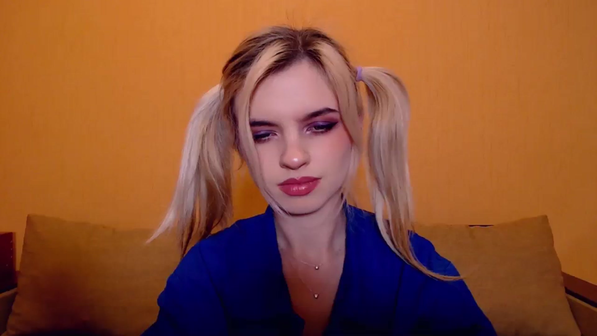 Gallery image thumbnail from Erineys's myfreecams stream on, 11/18/2023, 17:26 image 18 of 20
