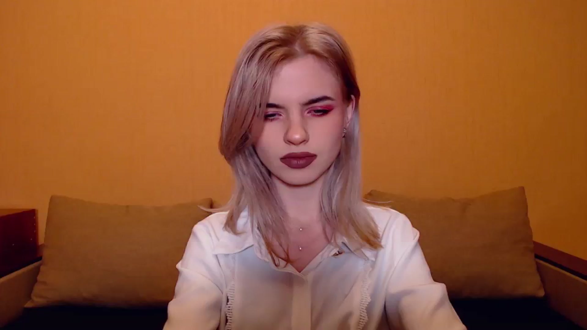 Gallery image thumbnail from Erineys's myfreecams stream on, 11/23/2023, 17:44 image 9 of 20