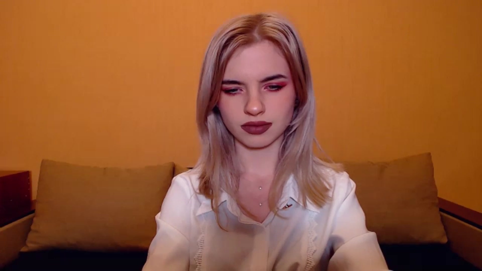 Gallery image thumbnail from Erineys's myfreecams stream on, 11/23/2023, 17:44 image 3 of 20