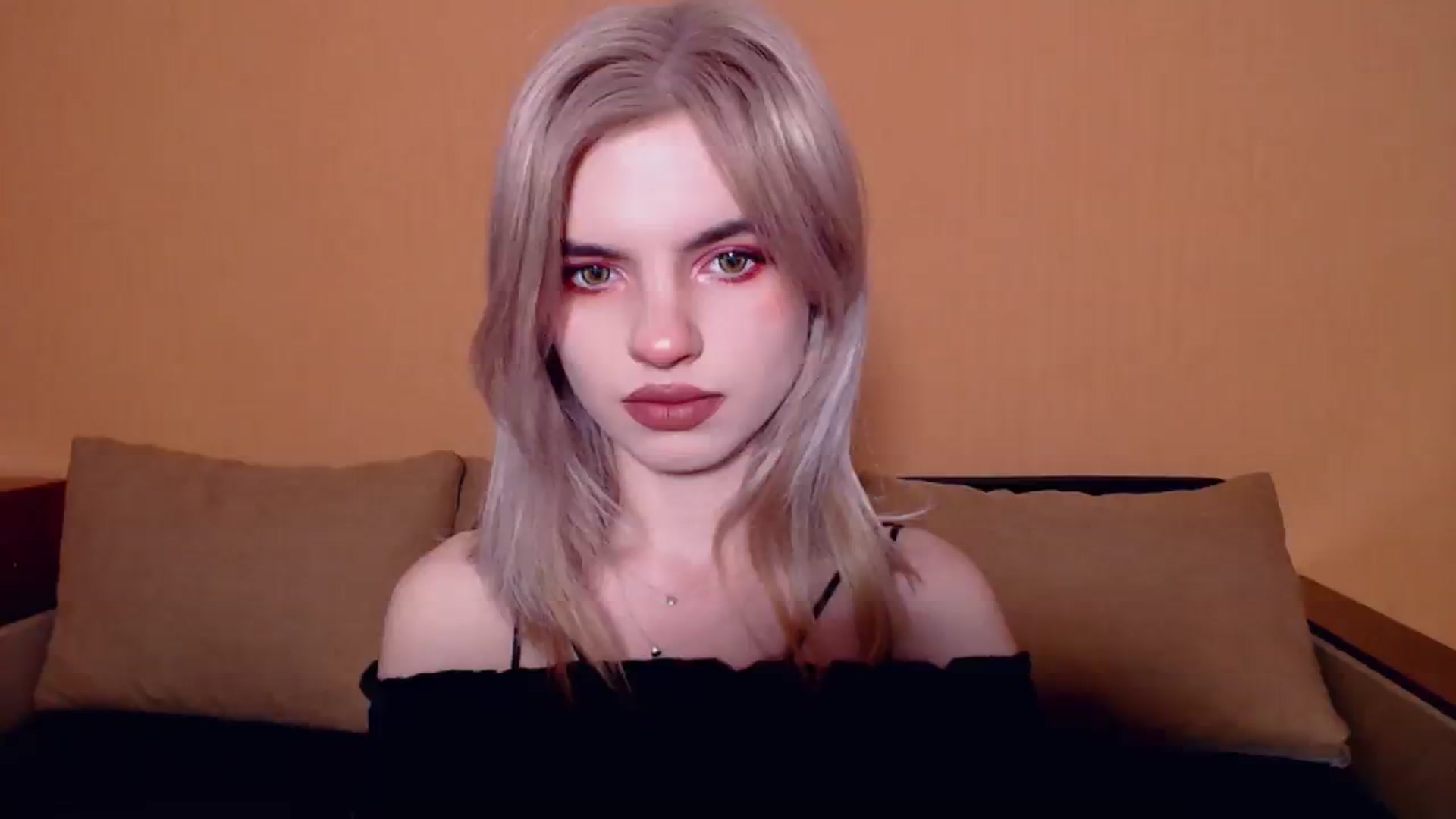 Gallery image thumbnail from Erineys's myfreecams stream on, 11/24/2023, 14:12 image 10 of 20