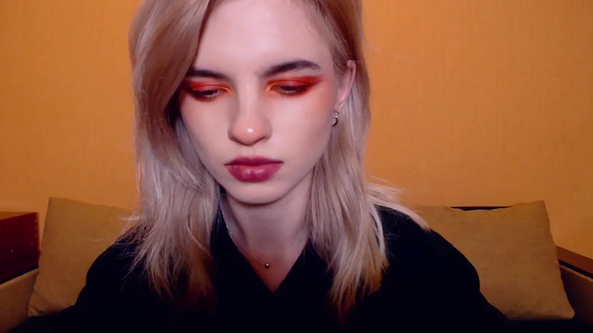 Gallery image thumbnail from Erineys's myfreecams stream on, 11/25/2023, 16:28 image 20 of 20
