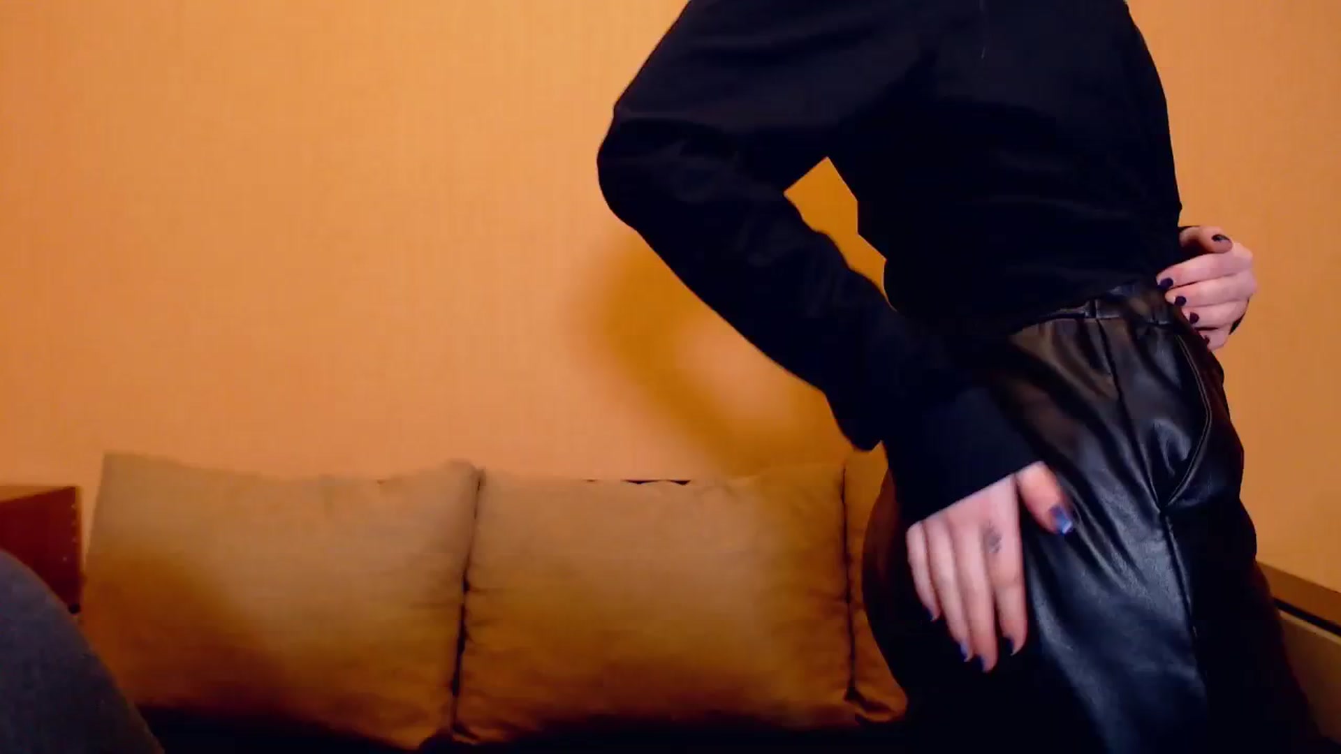 Gallery image thumbnail from Erineys's myfreecams stream on, 11/25/2023, 16:28 image 17 of 20