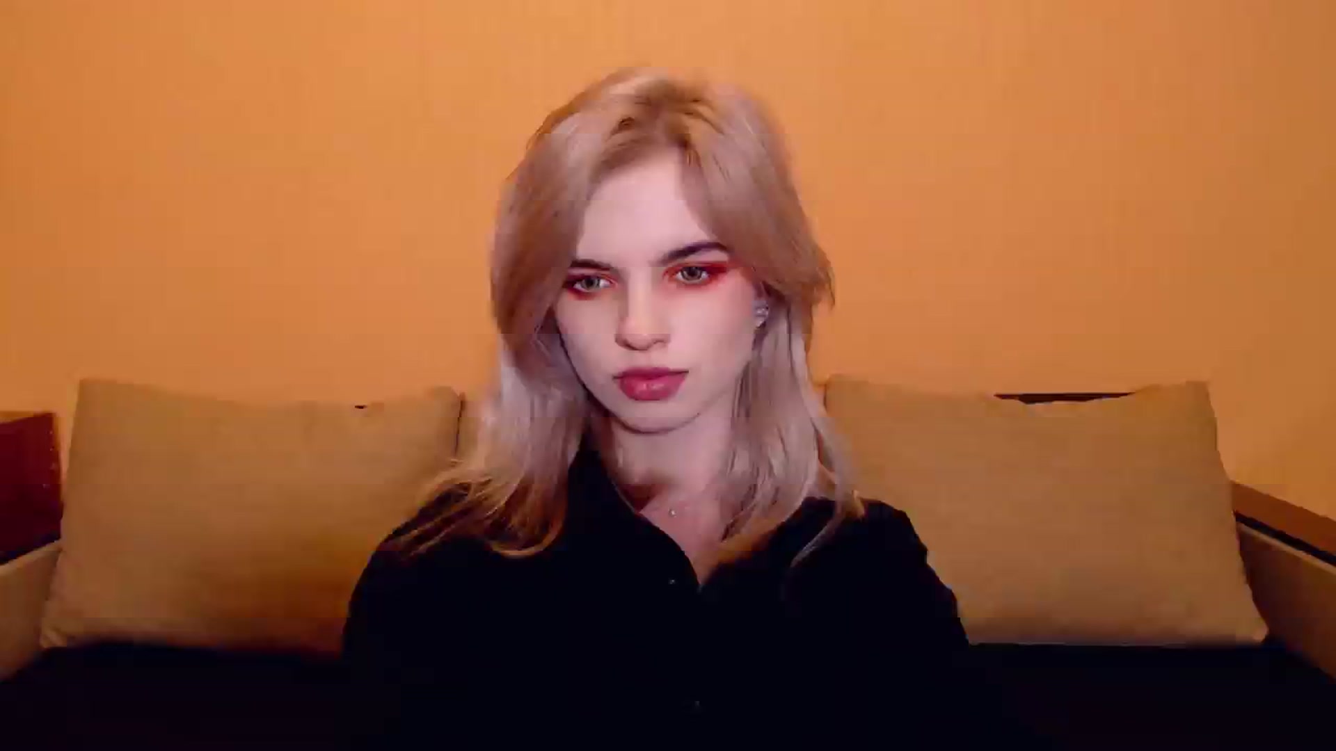 Gallery image thumbnail from Erineys's myfreecams stream on, 11/25/2023, 18:49 image 3 of 20