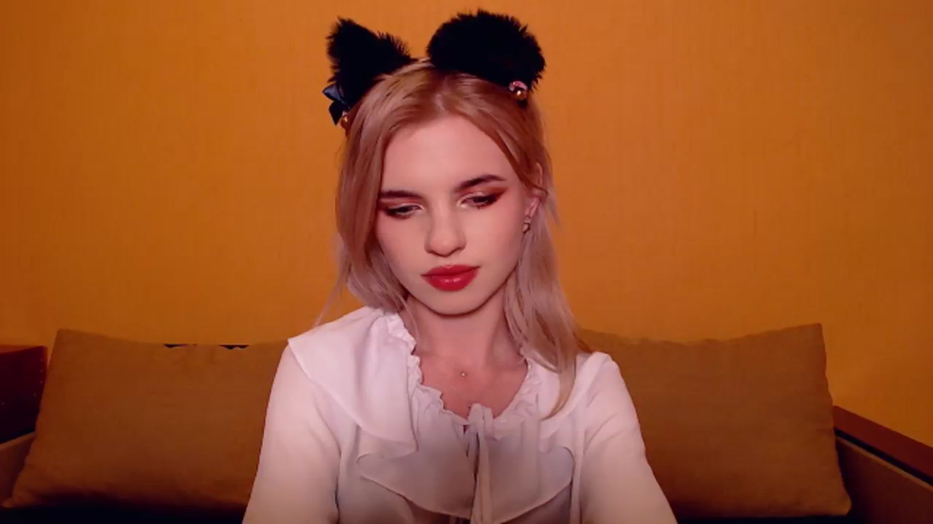 Gallery image thumbnail from Erineys's myfreecams stream on, 11/26/2023, 17:59 image 18 of 20