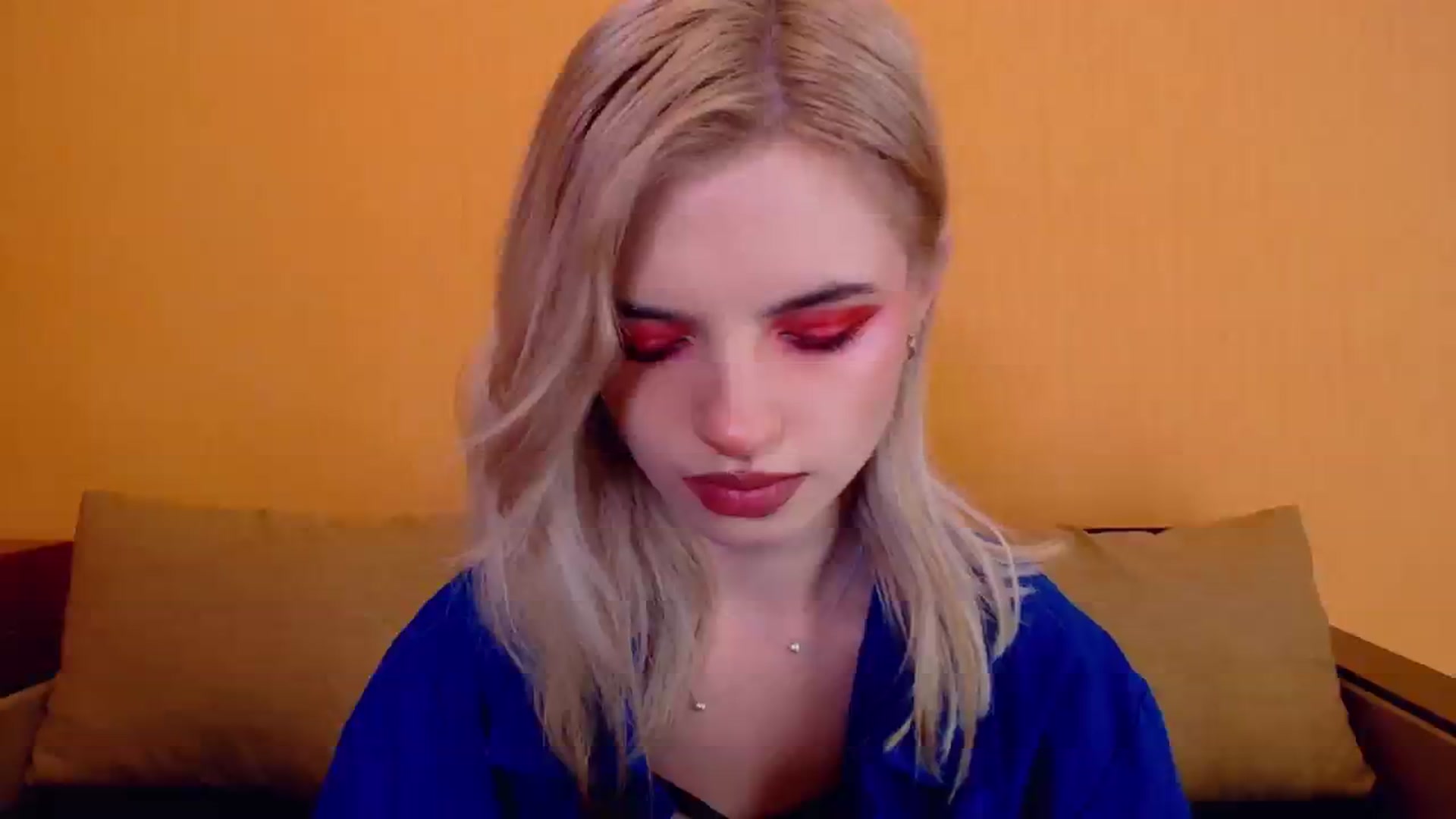 Gallery image thumbnail from Erineys's myfreecams stream on, 11/30/2023, 15:49 image 15 of 20