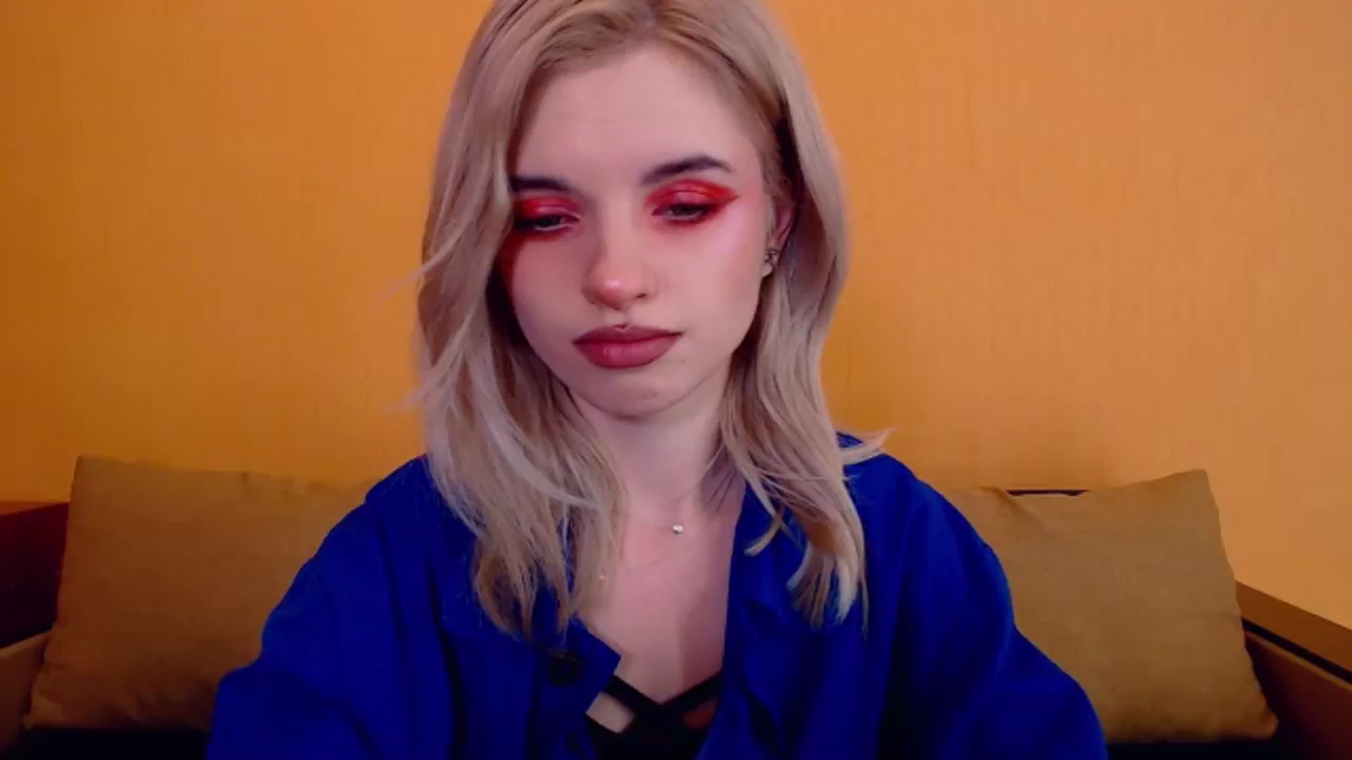 Gallery image thumbnail from Erineys's myfreecams stream on, 11/30/2023, 15:49 image 13 of 20