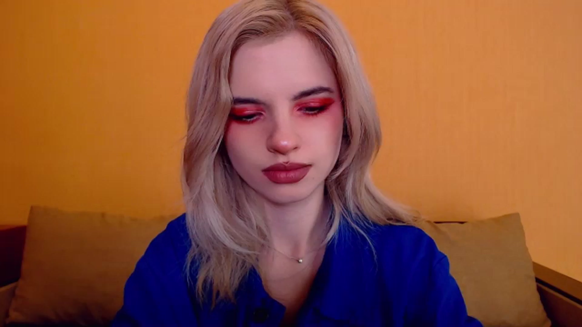 Gallery image thumbnail from Erineys's myfreecams stream on, 11/30/2023, 15:49 image 4 of 20