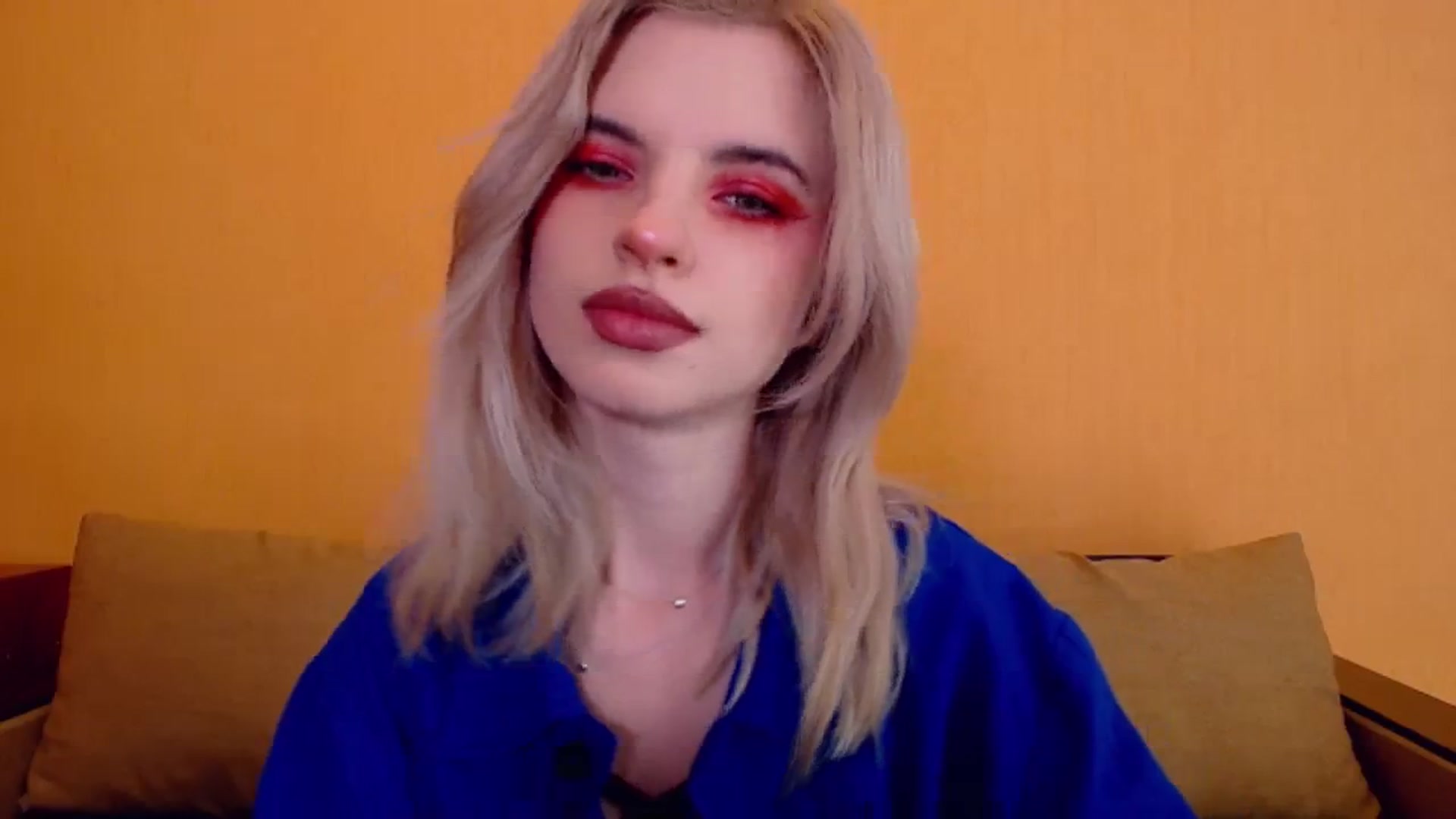 Gallery image thumbnail from Erineys's myfreecams stream on, 11/30/2023, 15:49 image 5 of 20