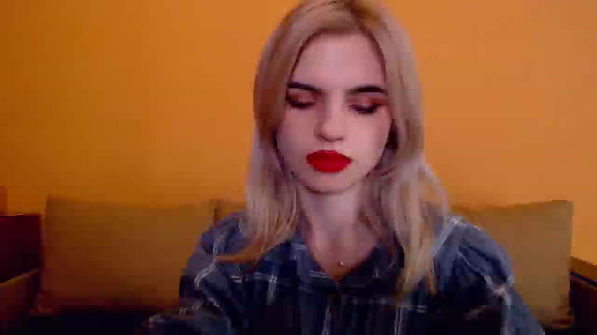 Gallery image thumbnail from Erineys's myfreecams stream on, 12/03/2023, 18:02 image 14 of 20