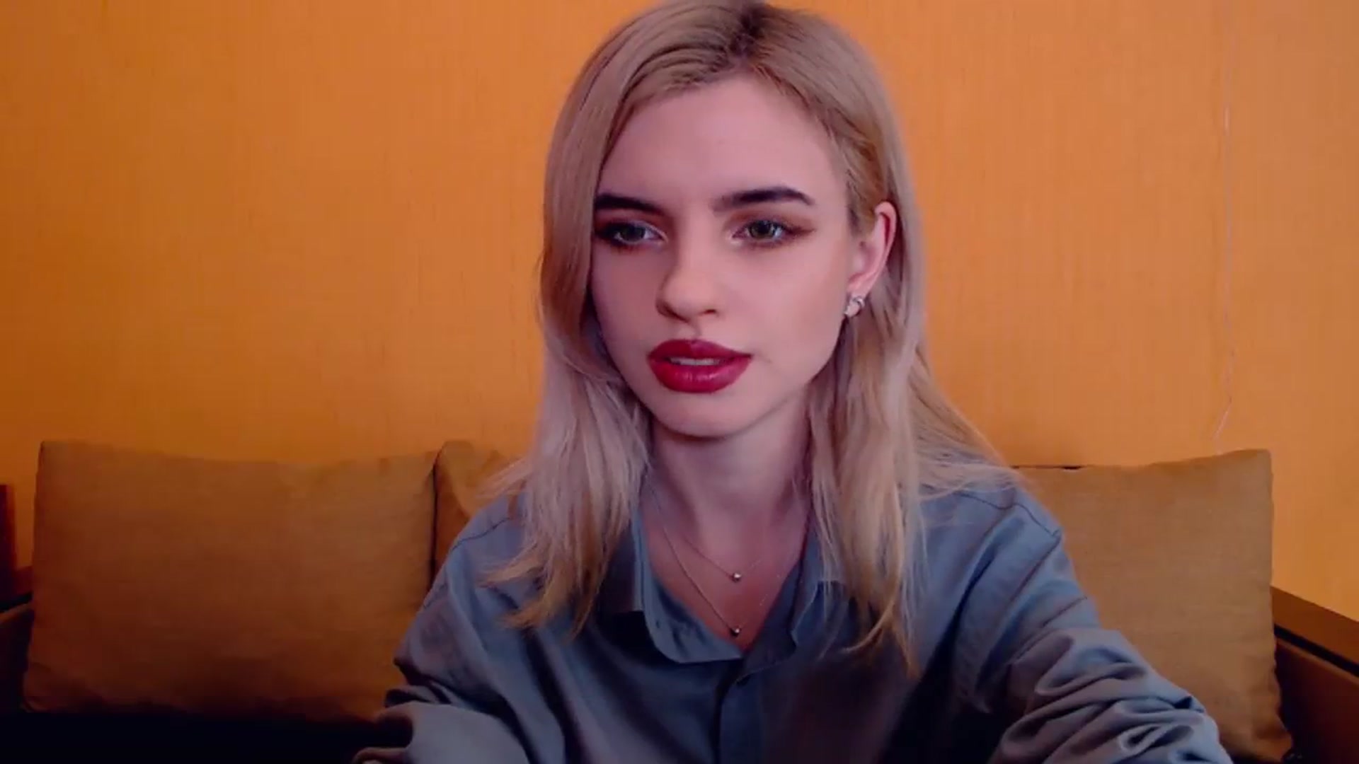 Gallery image thumbnail from Erineys's myfreecams stream on, 12/14/2023, 15:23 image 9 of 20