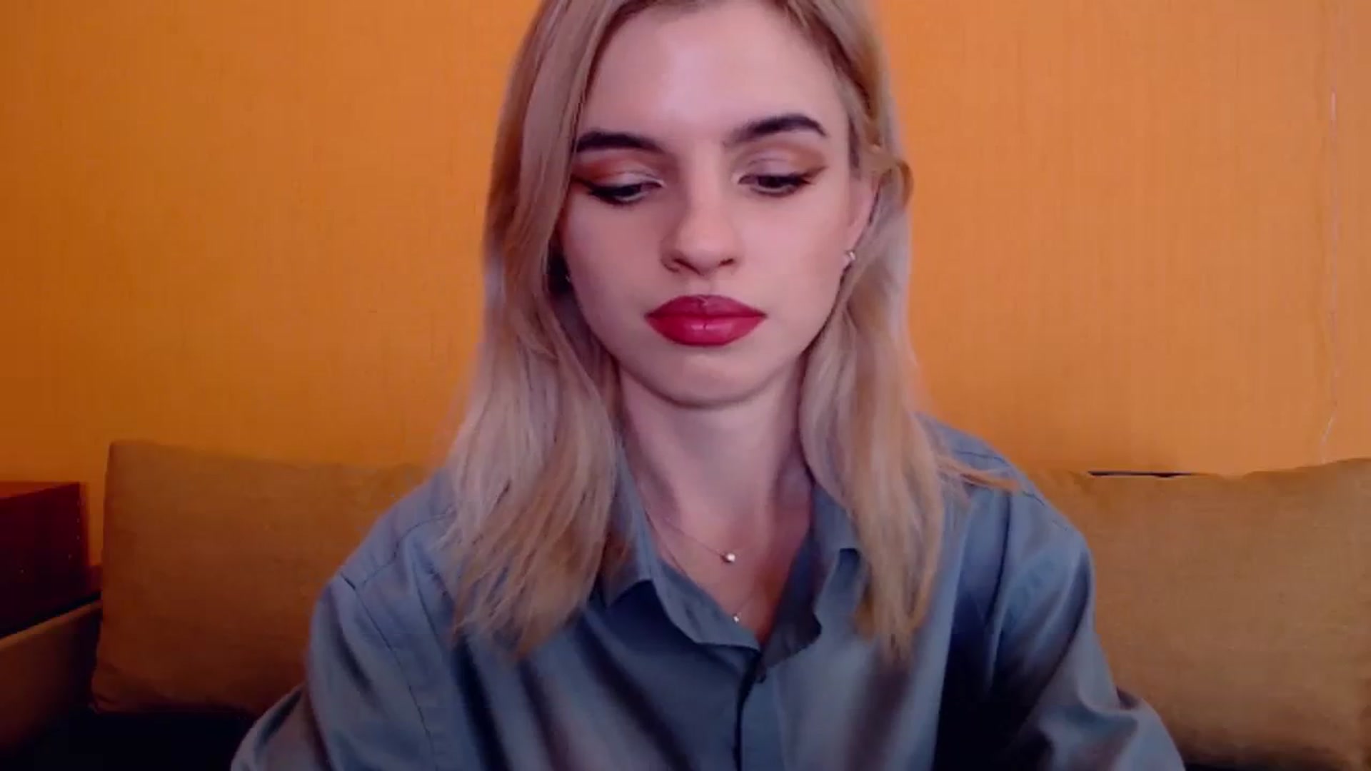 Gallery image thumbnail from Erineys's myfreecams stream on, 12/14/2023, 16:41 image 7 of 20