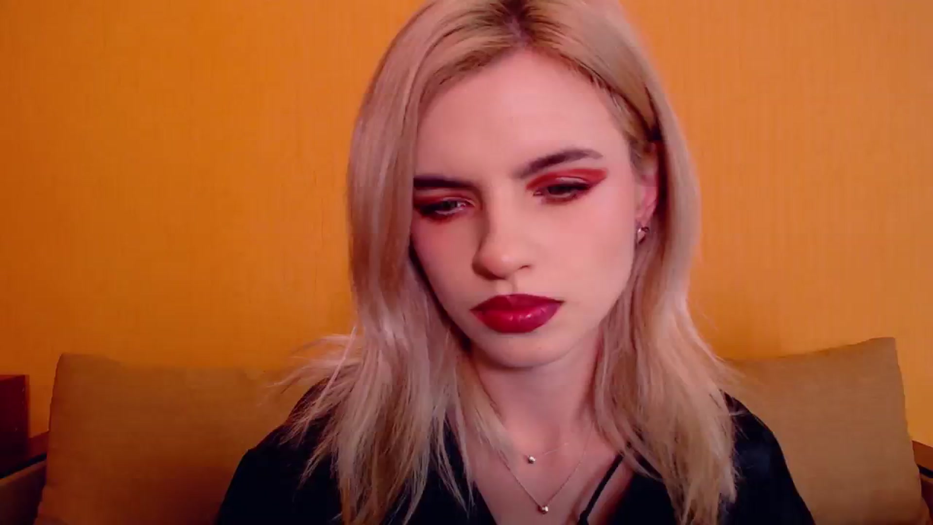 Gallery image thumbnail from Erineys's myfreecams stream on, 12/15/2023, 15:15 image 10 of 20
