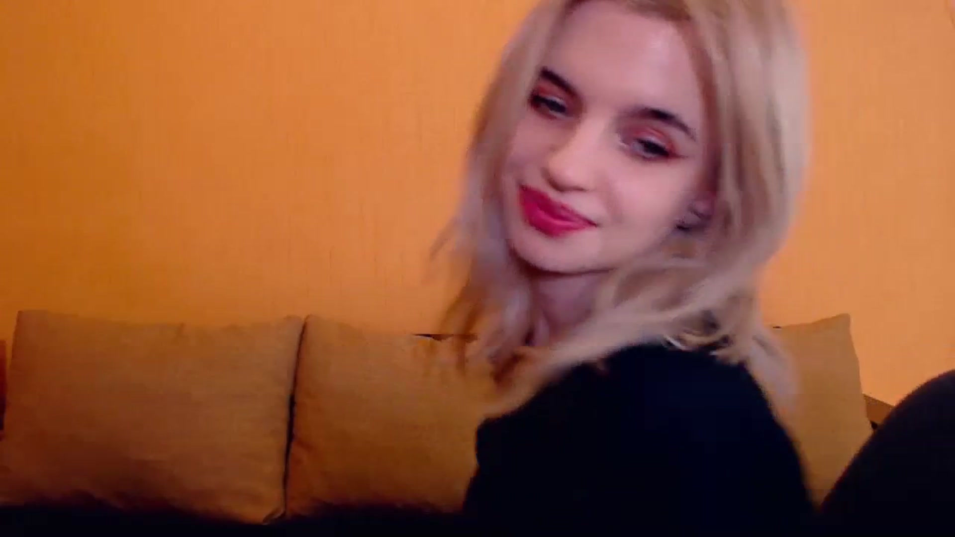 Gallery image thumbnail from Erineys's myfreecams stream on, 12/16/2023, 19:55 image 12 of 20