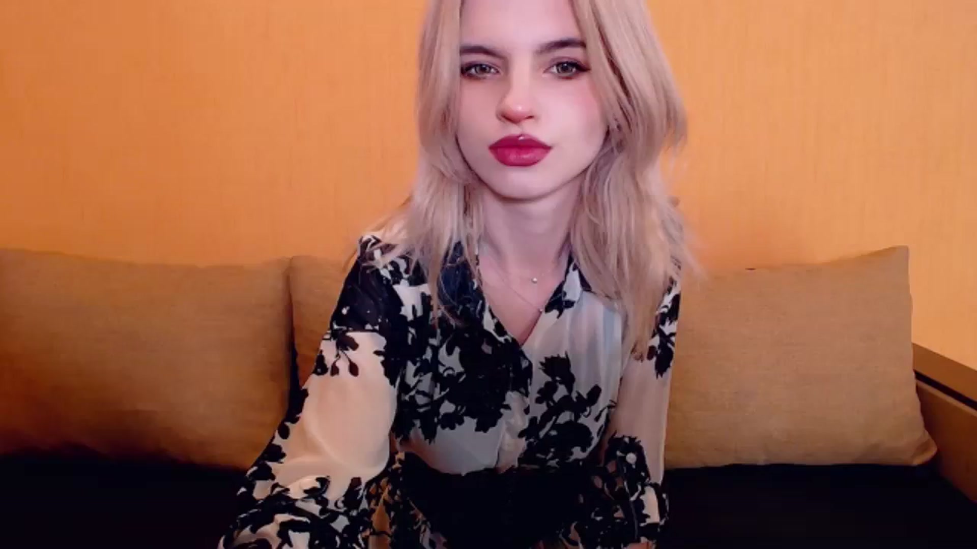 Gallery image thumbnail from Erineys's myfreecams stream on, 12/17/2023, 14:42 image 20 of 20