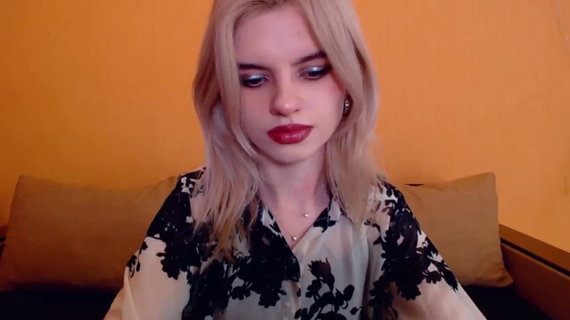 Gallery image thumbnail from Erineys's myfreecams stream on, 12/24/2023, 15:49 image 12 of 20