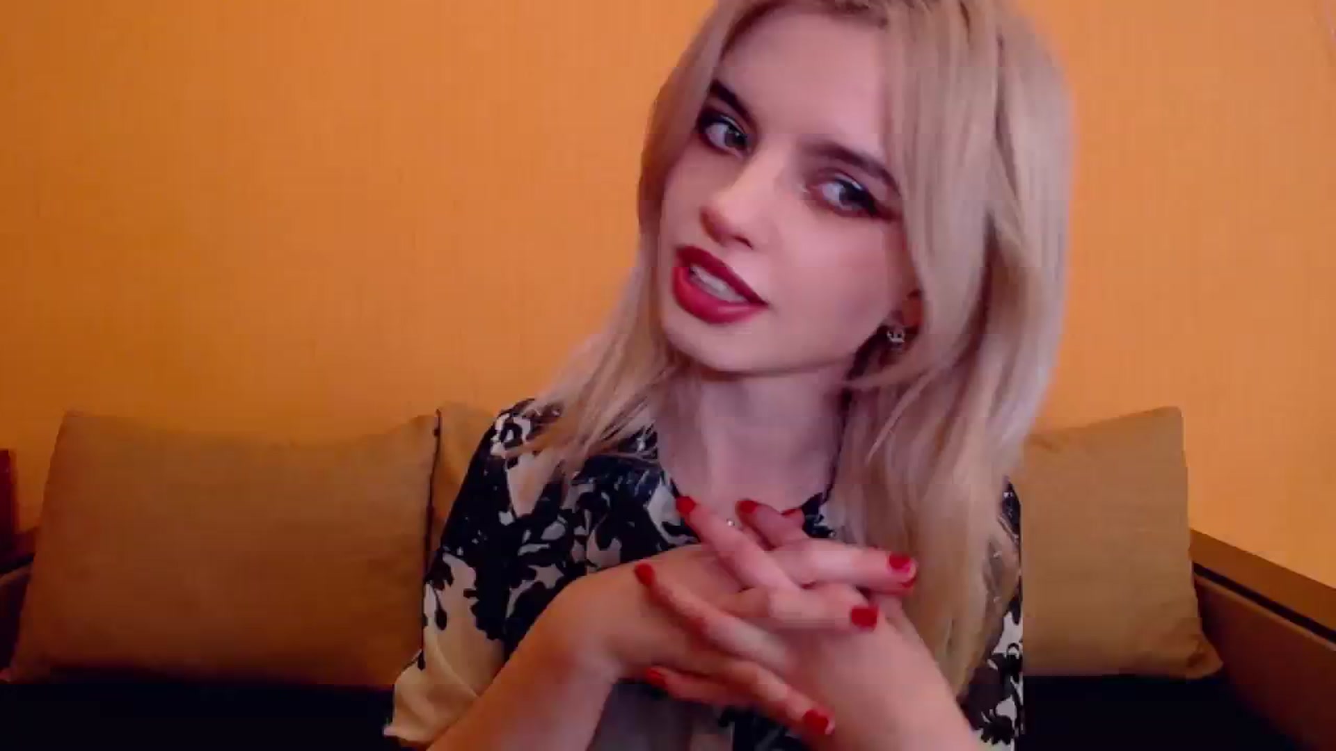 Gallery image thumbnail from Erineys's myfreecams stream on, 12/24/2023, 16:06 image 9 of 20