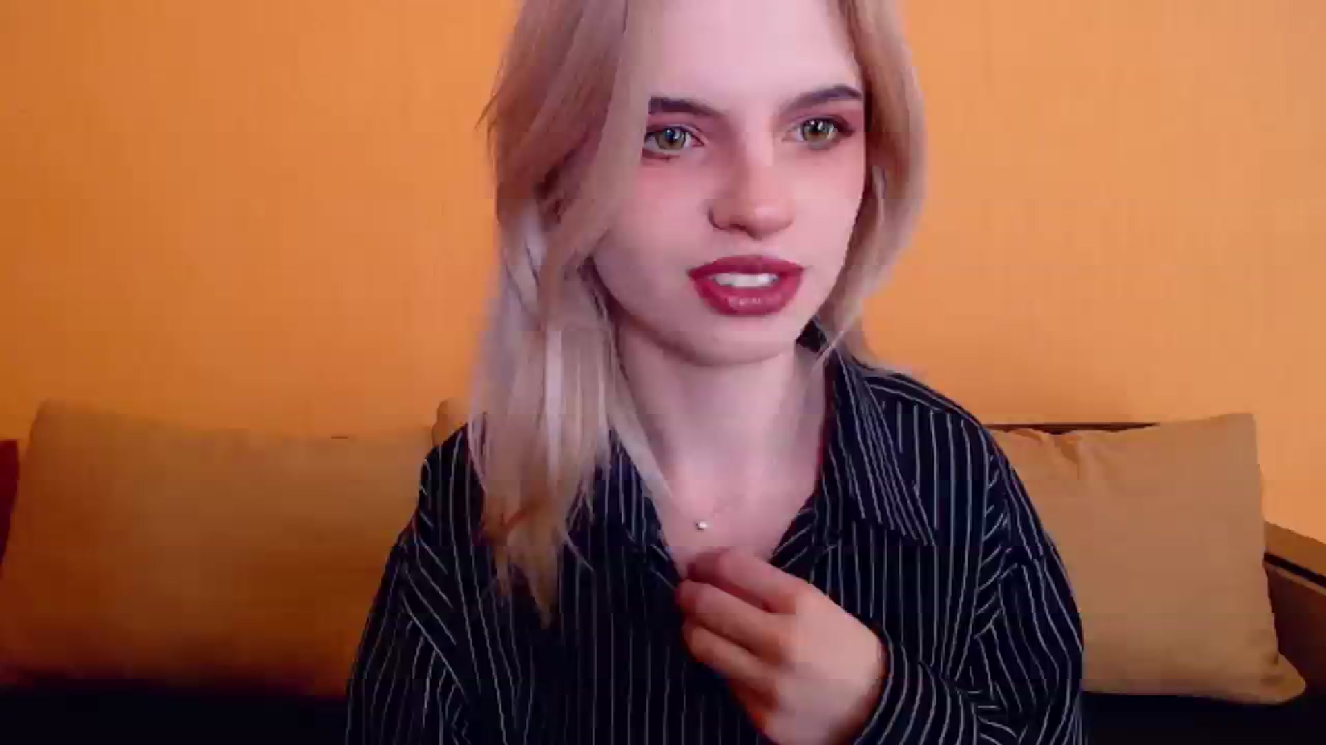 Gallery image thumbnail from Erineys's myfreecams stream on, 12/30/2023, 15:29 image 5 of 20