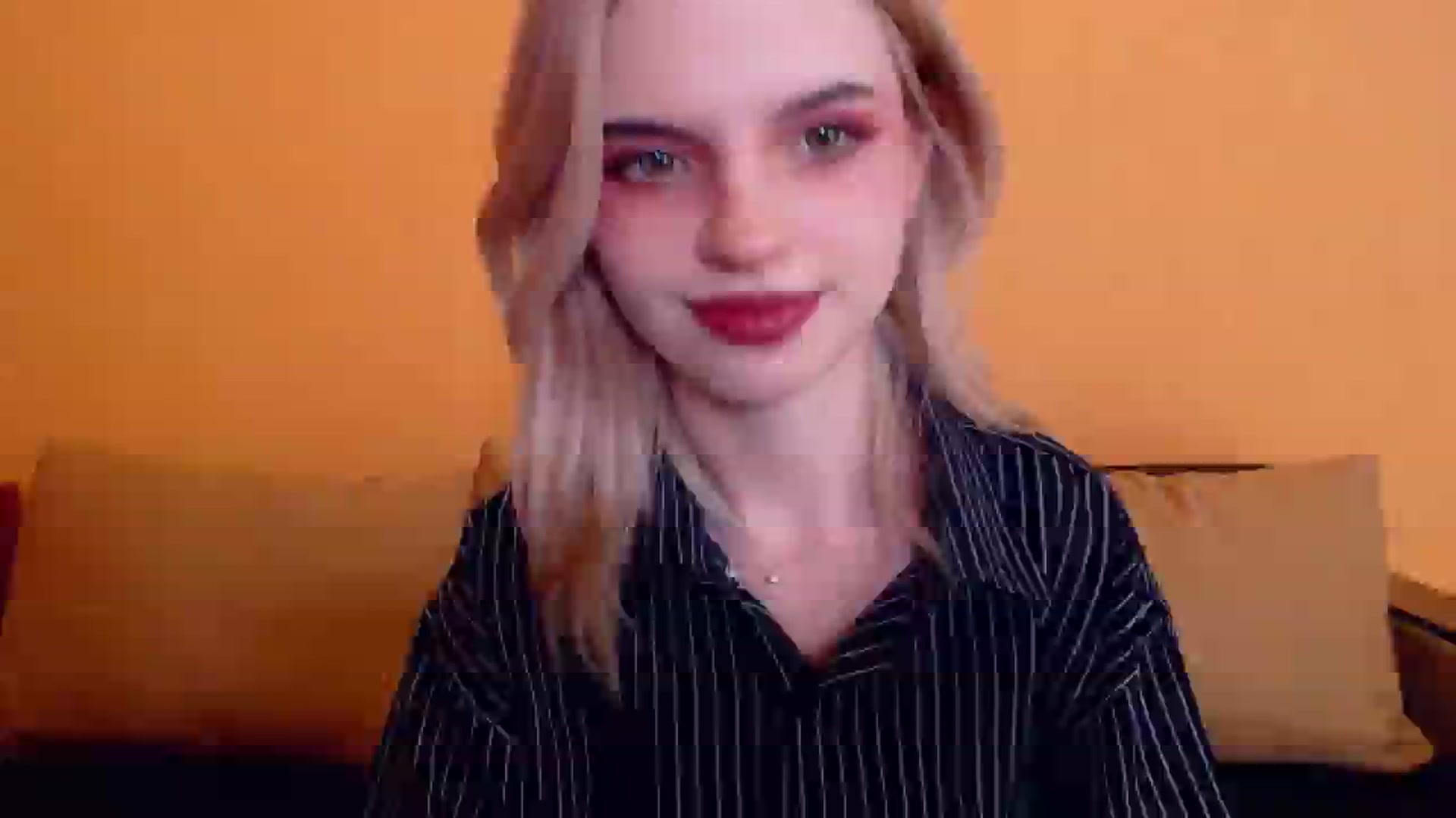 Gallery image thumbnail from Erineys's myfreecams stream on, 12/30/2023, 15:29 image 4 of 20