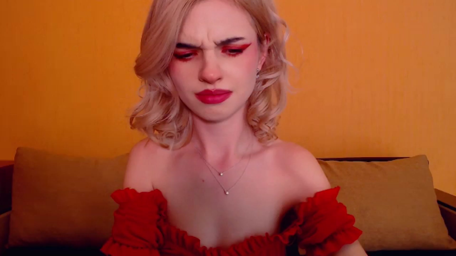 Gallery image thumbnail from Erineys's myfreecams stream on, 12/31/2023, 17:55 image 20 of 20