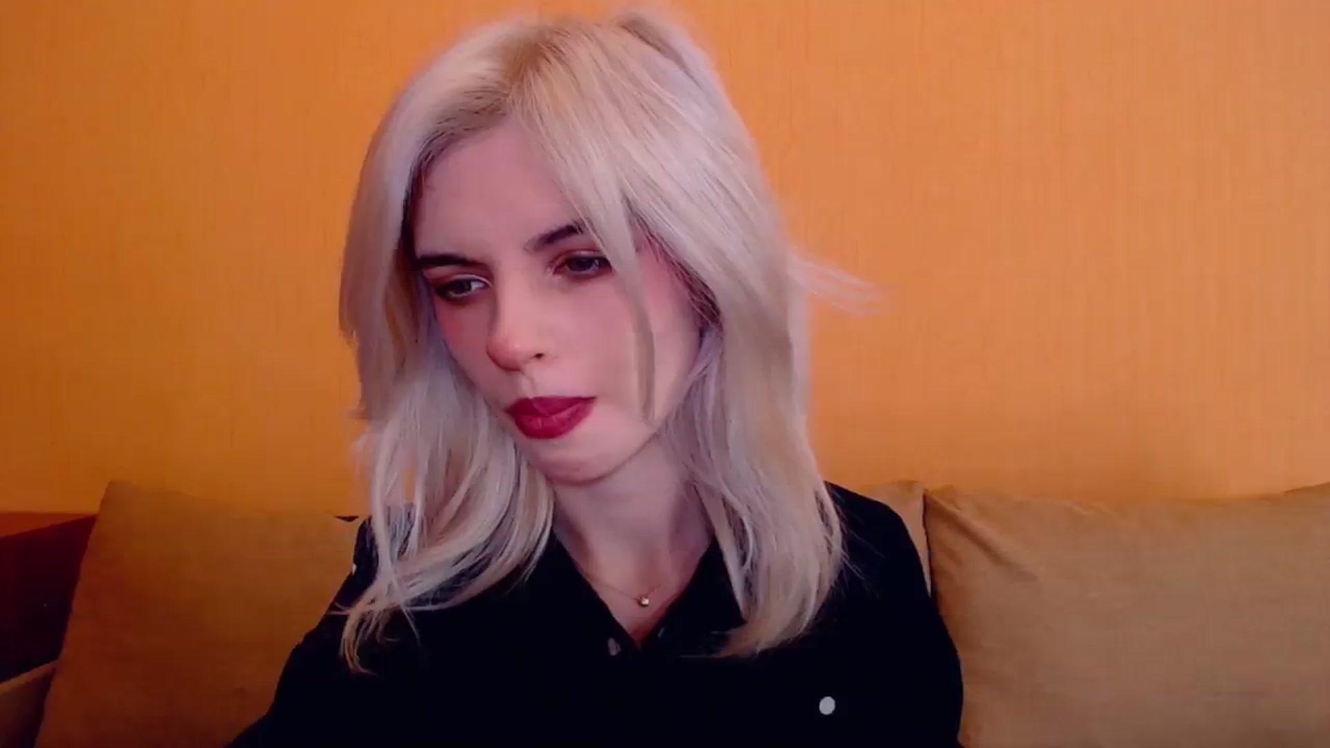 Gallery image thumbnail from Erineys's myfreecams stream on, 01/12/2024, 15:33 image 18 of 20