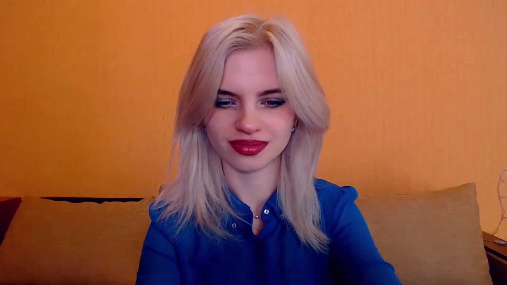 Gallery image thumbnail from Erineys's myfreecams stream on, 01/13/2024, 16:46 image 1 of 20