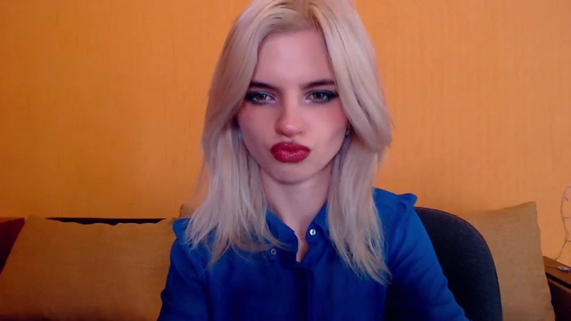 Gallery image thumbnail from Erineys's myfreecams stream on, 01/13/2024, 16:46 image 13 of 20