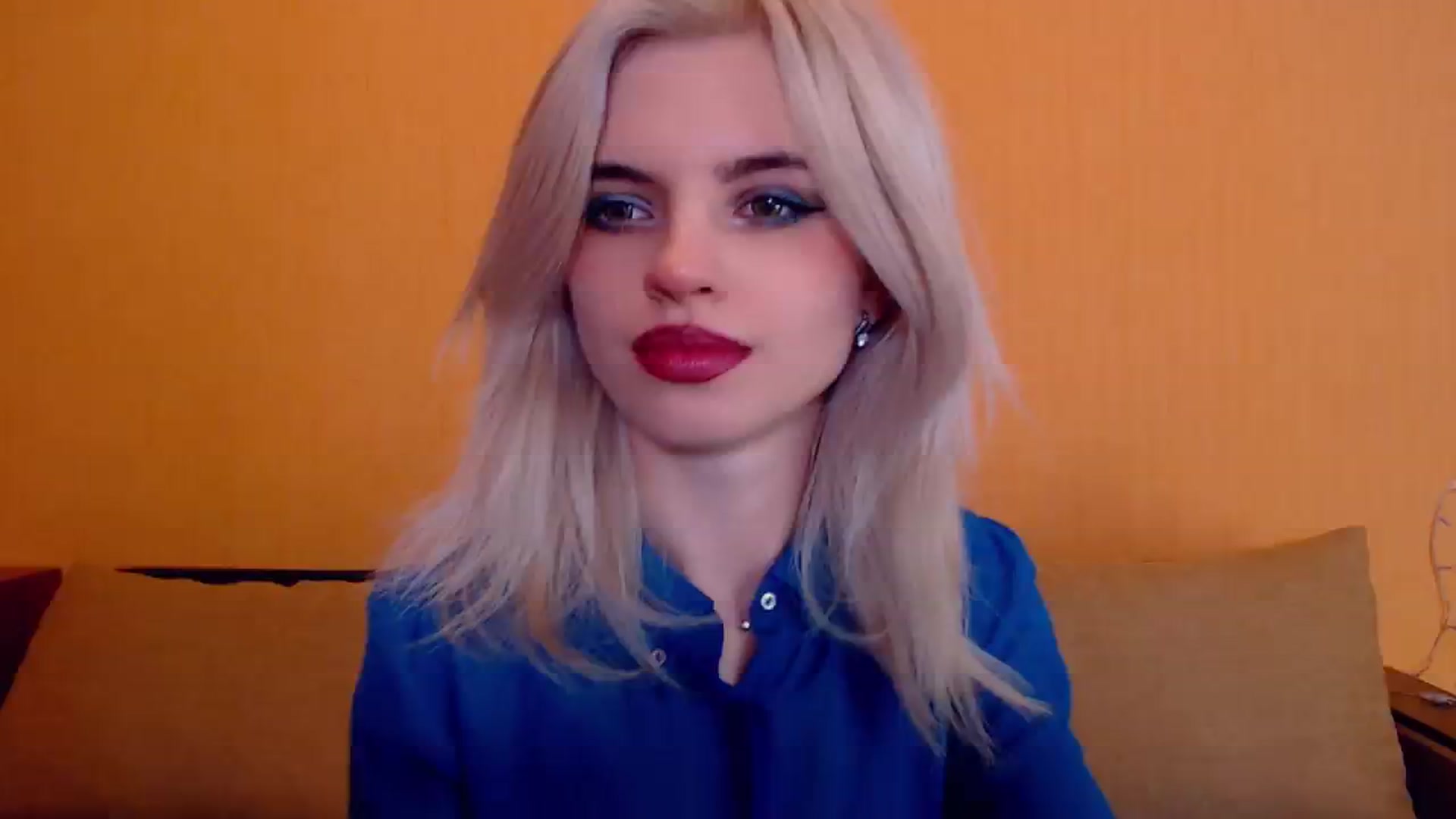 Gallery image thumbnail from Erineys's myfreecams stream on, 01/13/2024, 16:46 image 4 of 20