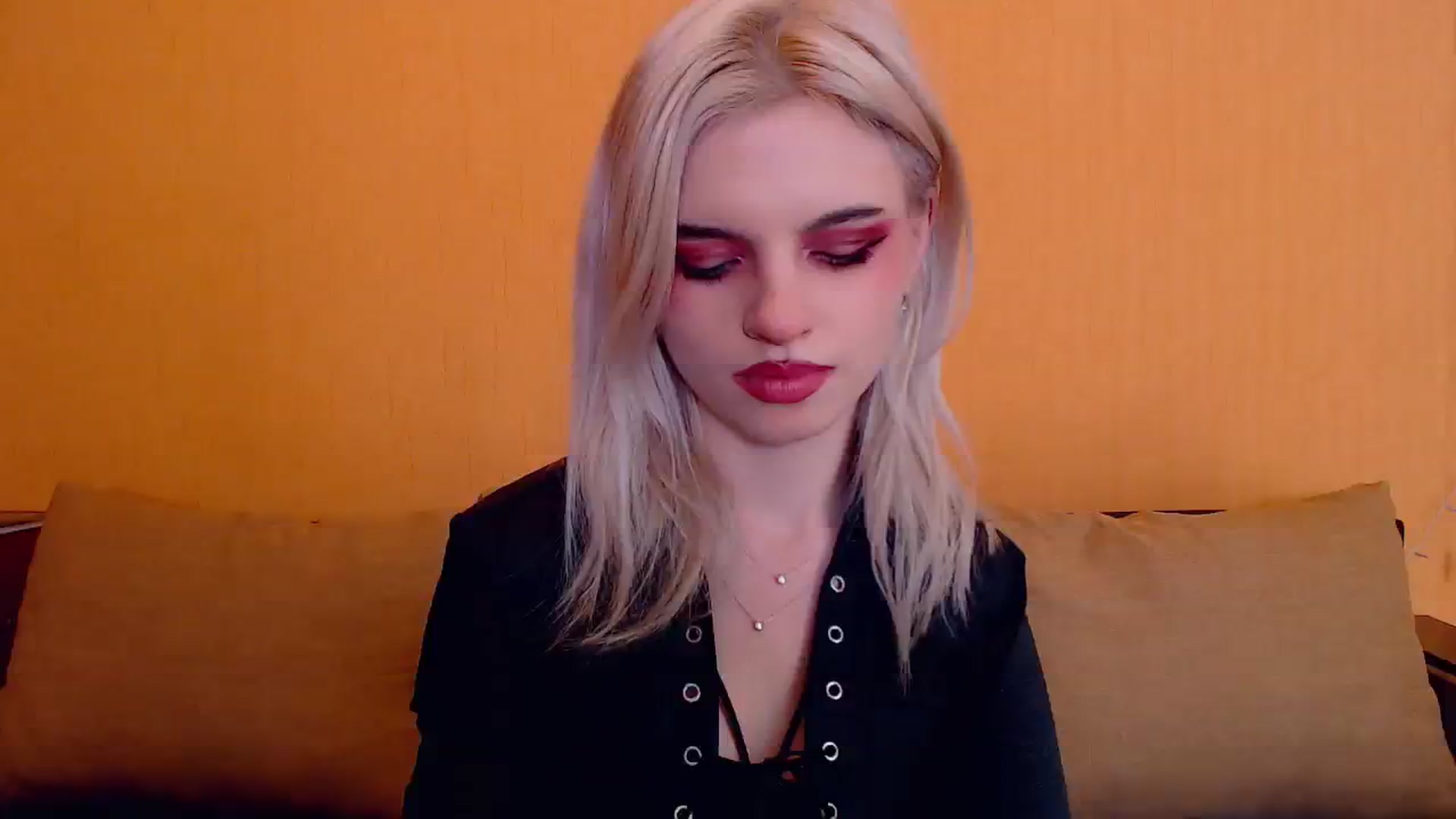 Gallery image thumbnail from Erineys's myfreecams stream on, 01/15/2024, 17:49 image 10 of 20