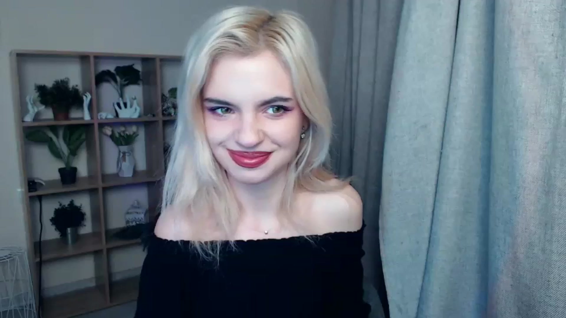 Gallery image thumbnail from Erineys's myfreecams stream on, 01/27/2024, 15:29 image 10 of 20