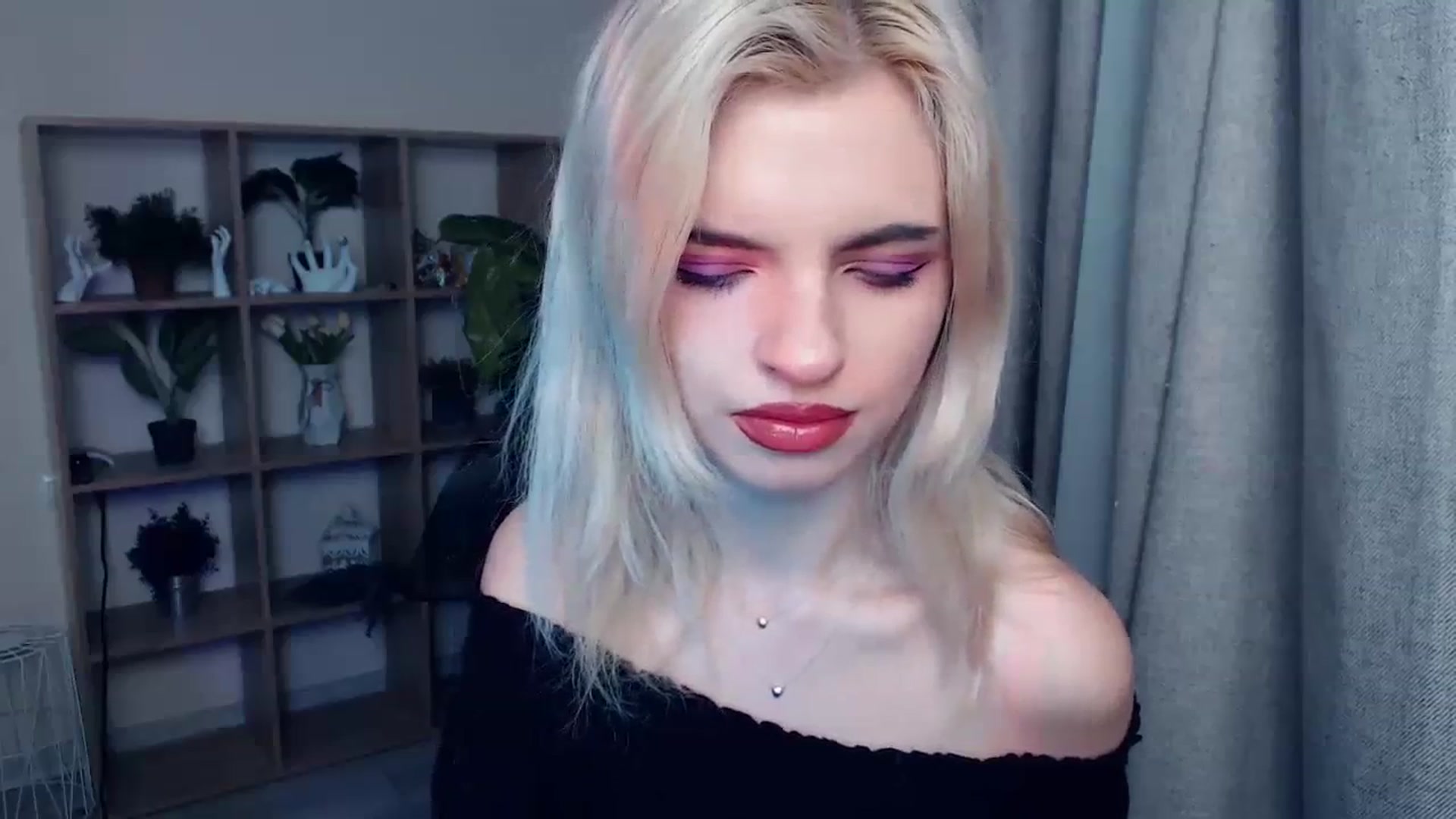 Gallery image thumbnail from Erineys's myfreecams stream on, 01/27/2024, 15:56 image 6 of 20