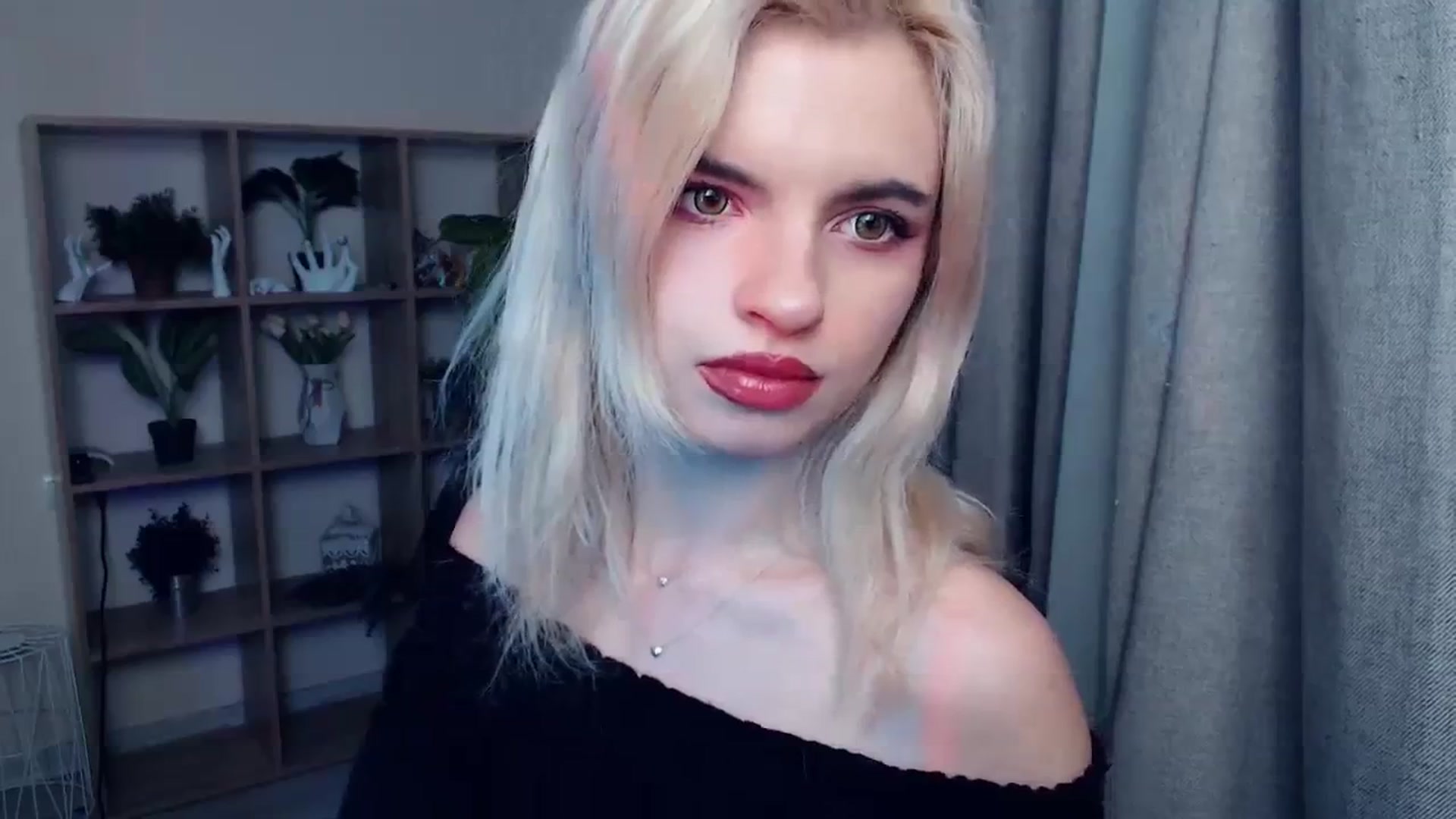 Gallery image thumbnail from Erineys's myfreecams stream on, 01/27/2024, 15:56 image 17 of 20