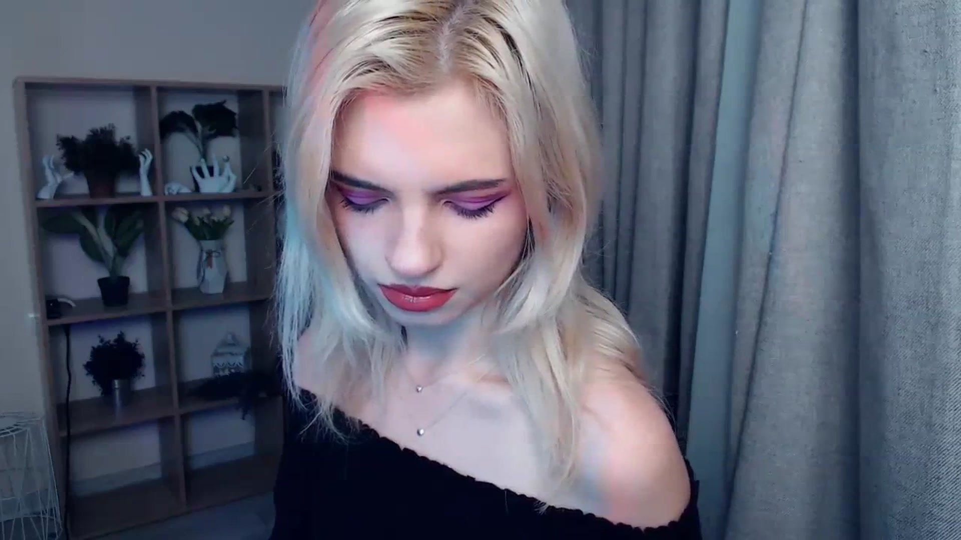 Gallery image thumbnail from Erineys's myfreecams stream on, 01/27/2024, 15:56 image 14 of 20