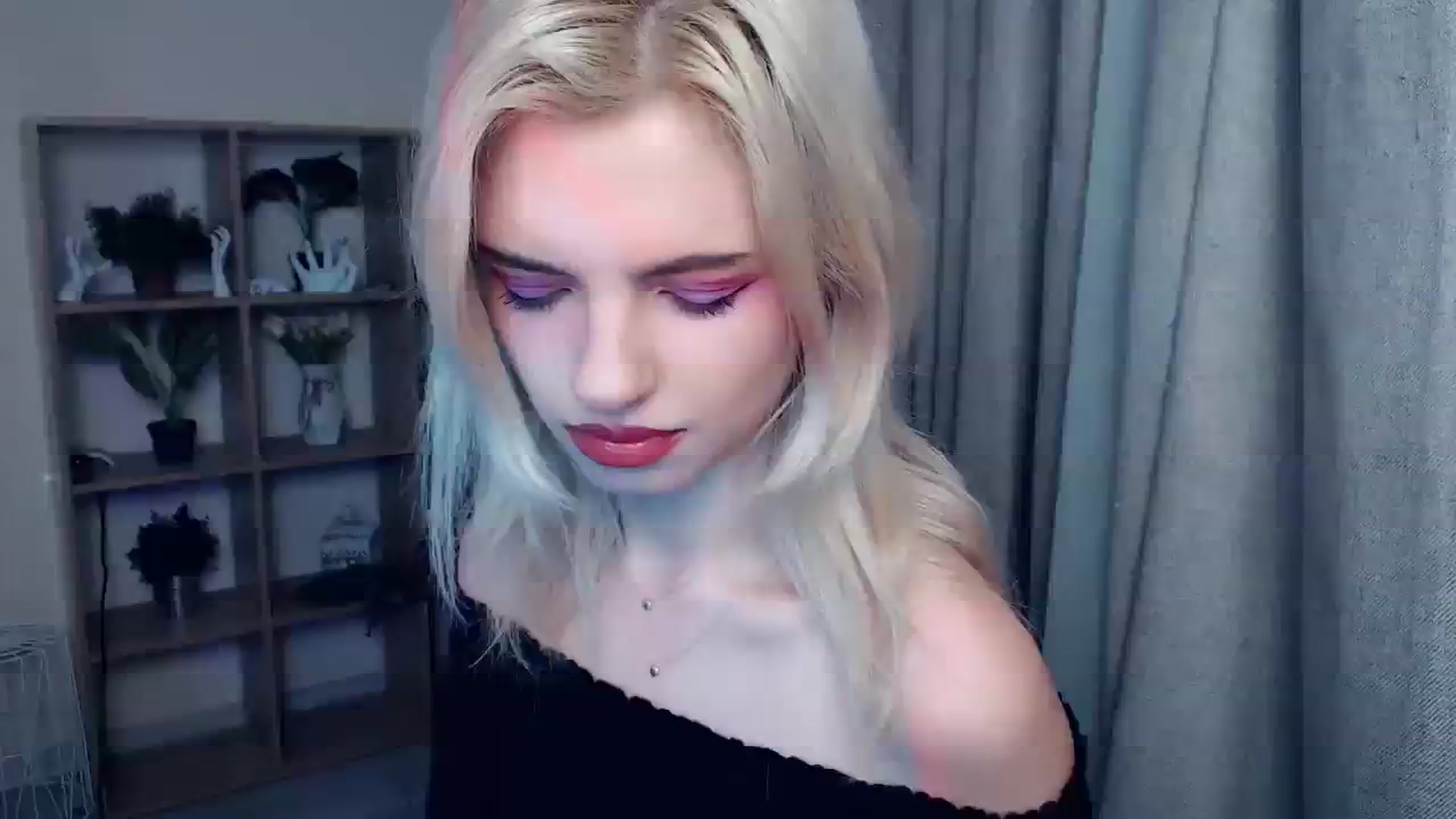 Gallery image thumbnail from Erineys's myfreecams stream on, 01/27/2024, 15:56 image 13 of 20