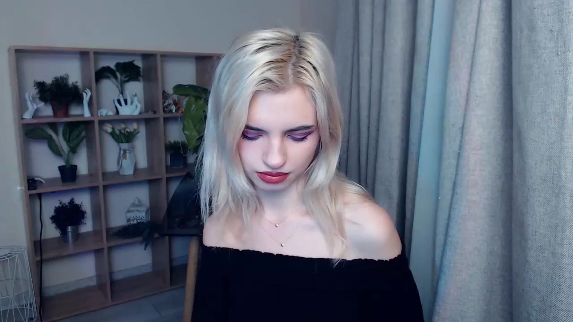 Gallery image thumbnail from Erineys's myfreecams stream on, 01/27/2024, 15:56 image 7 of 20