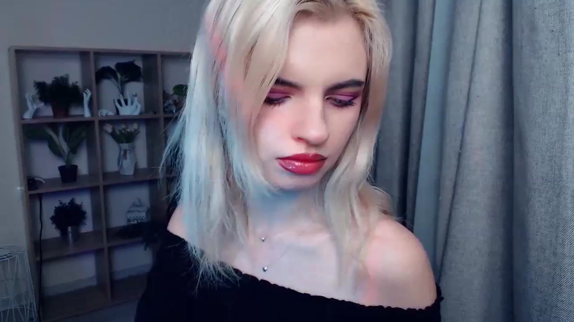 Gallery image thumbnail from Erineys's myfreecams stream on, 01/27/2024, 15:56 image 18 of 20