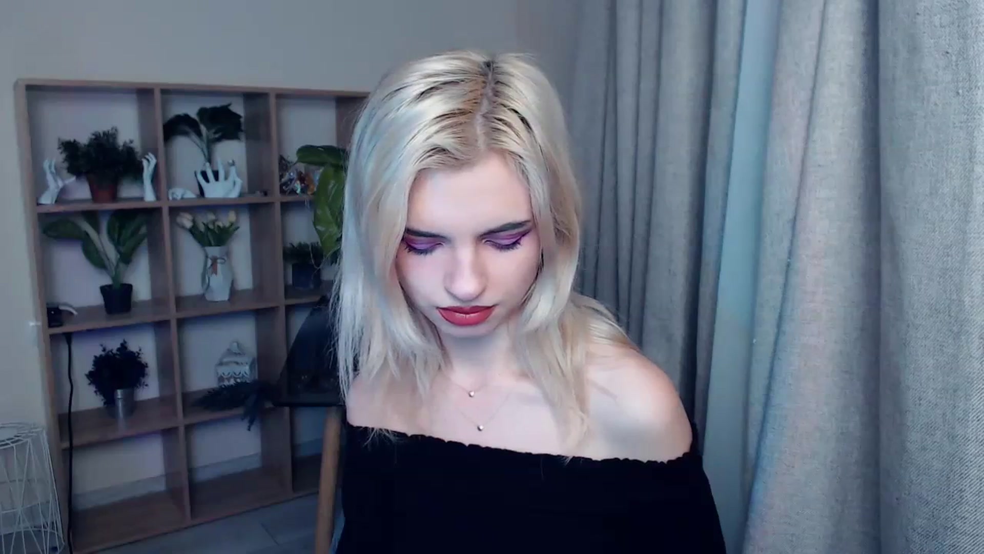Gallery image thumbnail from Erineys's myfreecams stream on, 01/27/2024, 15:56 image 8 of 20