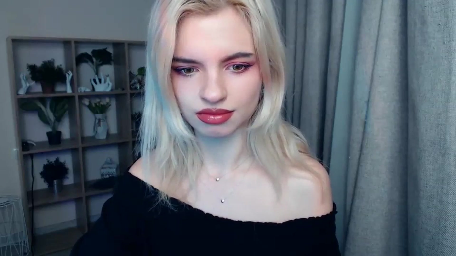 Gallery image thumbnail from Erineys's myfreecams stream on, 01/27/2024, 15:56 image 3 of 20