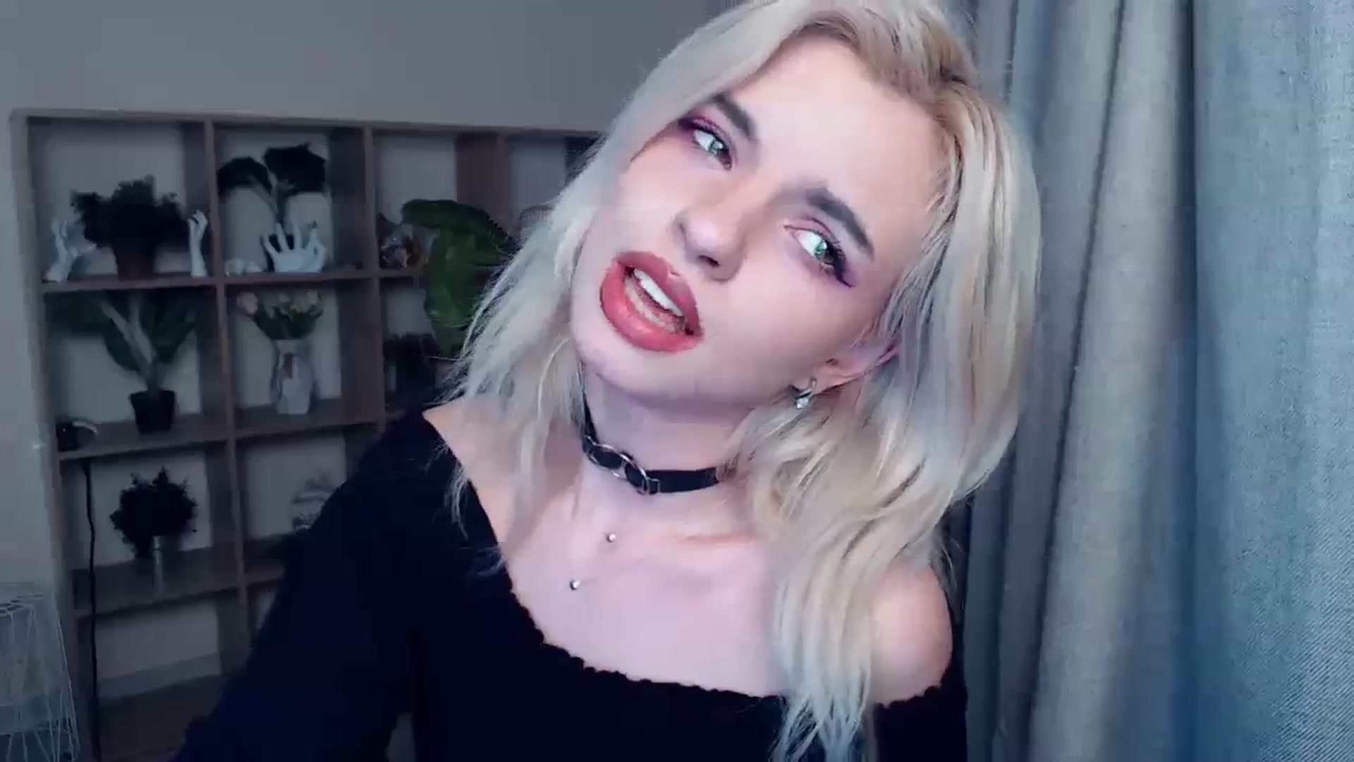 Gallery image thumbnail from Erineys's myfreecams stream on, 01/27/2024, 17:02 image 9 of 20