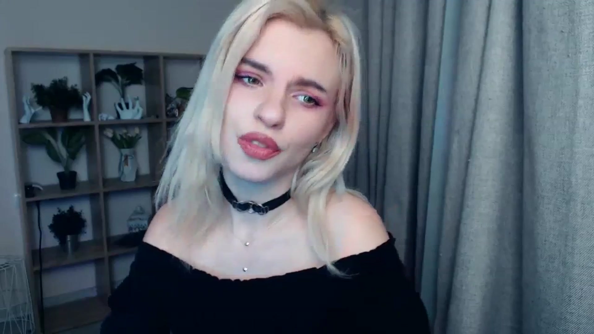 Gallery image thumbnail from Erineys's myfreecams stream on, 01/27/2024, 17:02 image 19 of 20