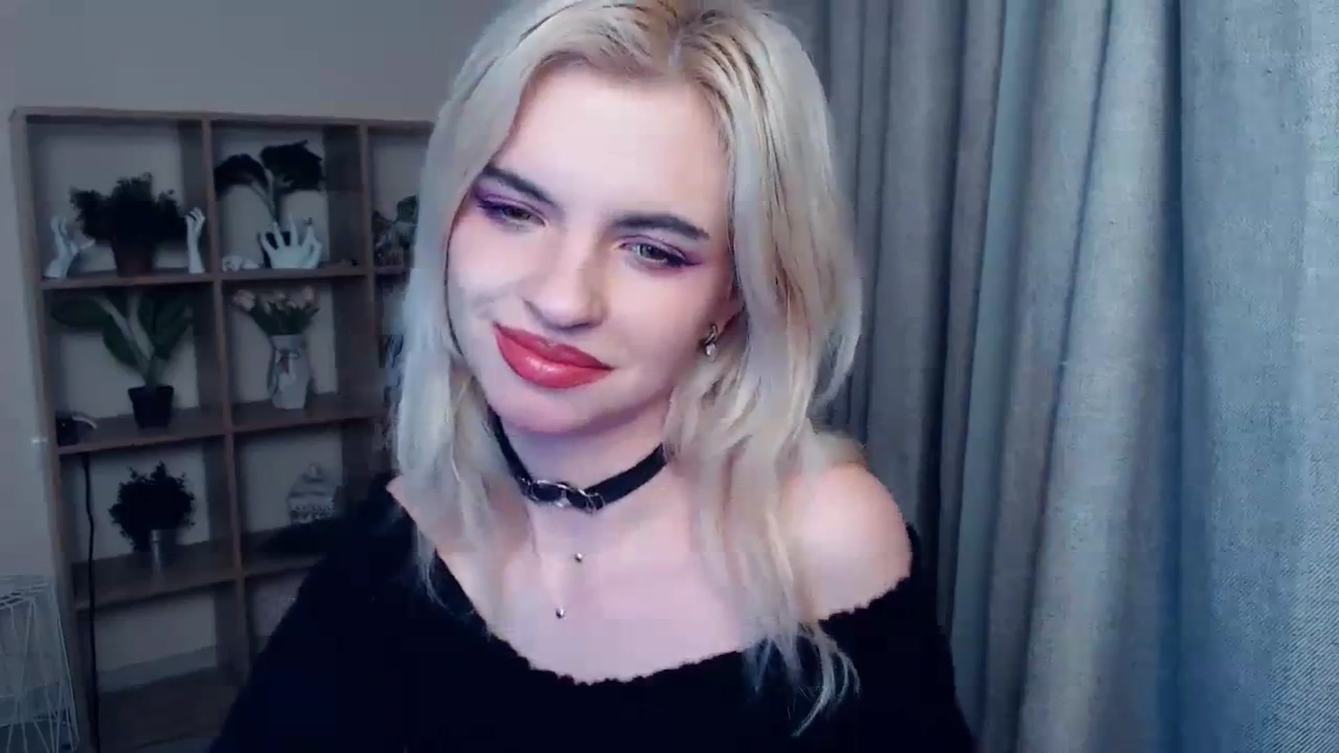 Gallery image thumbnail from Erineys's myfreecams stream on, 01/27/2024, 17:02 image 10 of 20