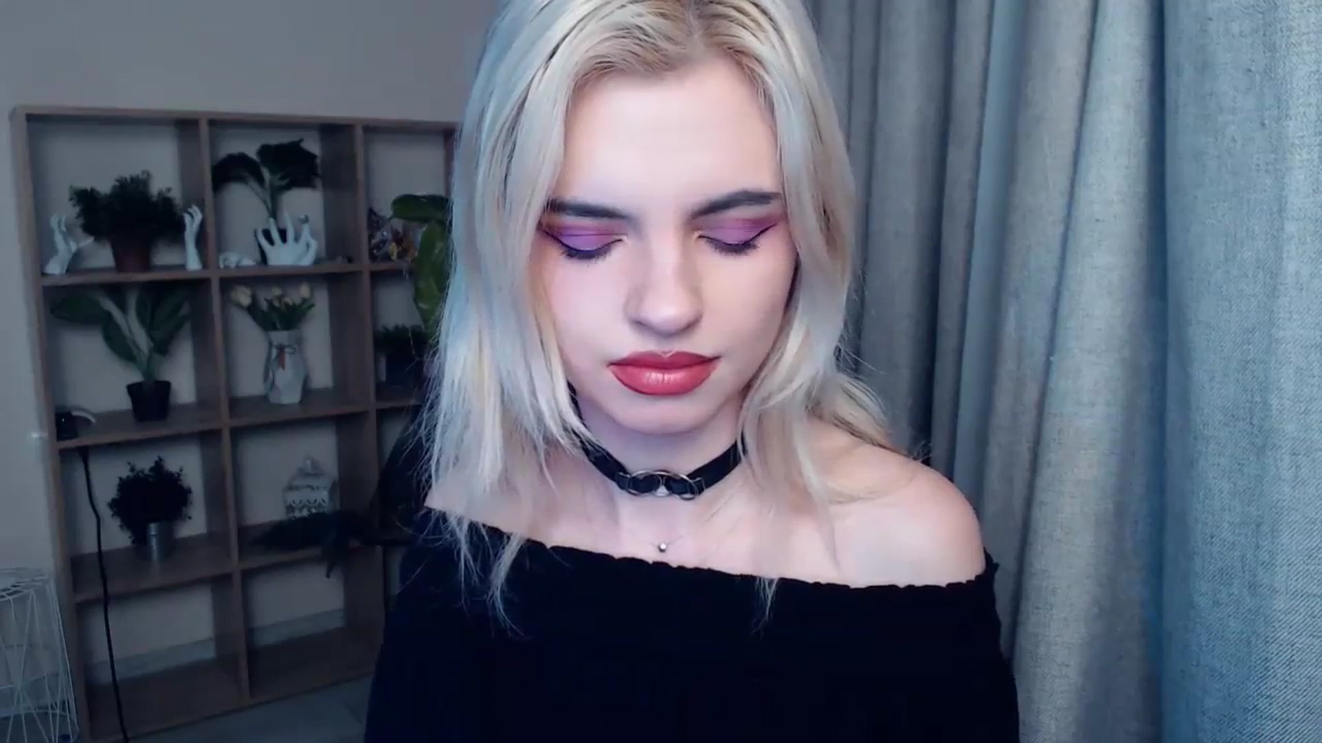 Gallery image thumbnail from Erineys's myfreecams stream on, 01/27/2024, 17:02 image 3 of 20