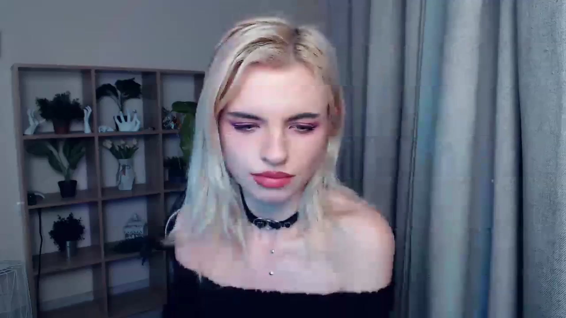 Gallery image thumbnail from Erineys's myfreecams stream on, 01/27/2024, 19:01 image 6 of 20