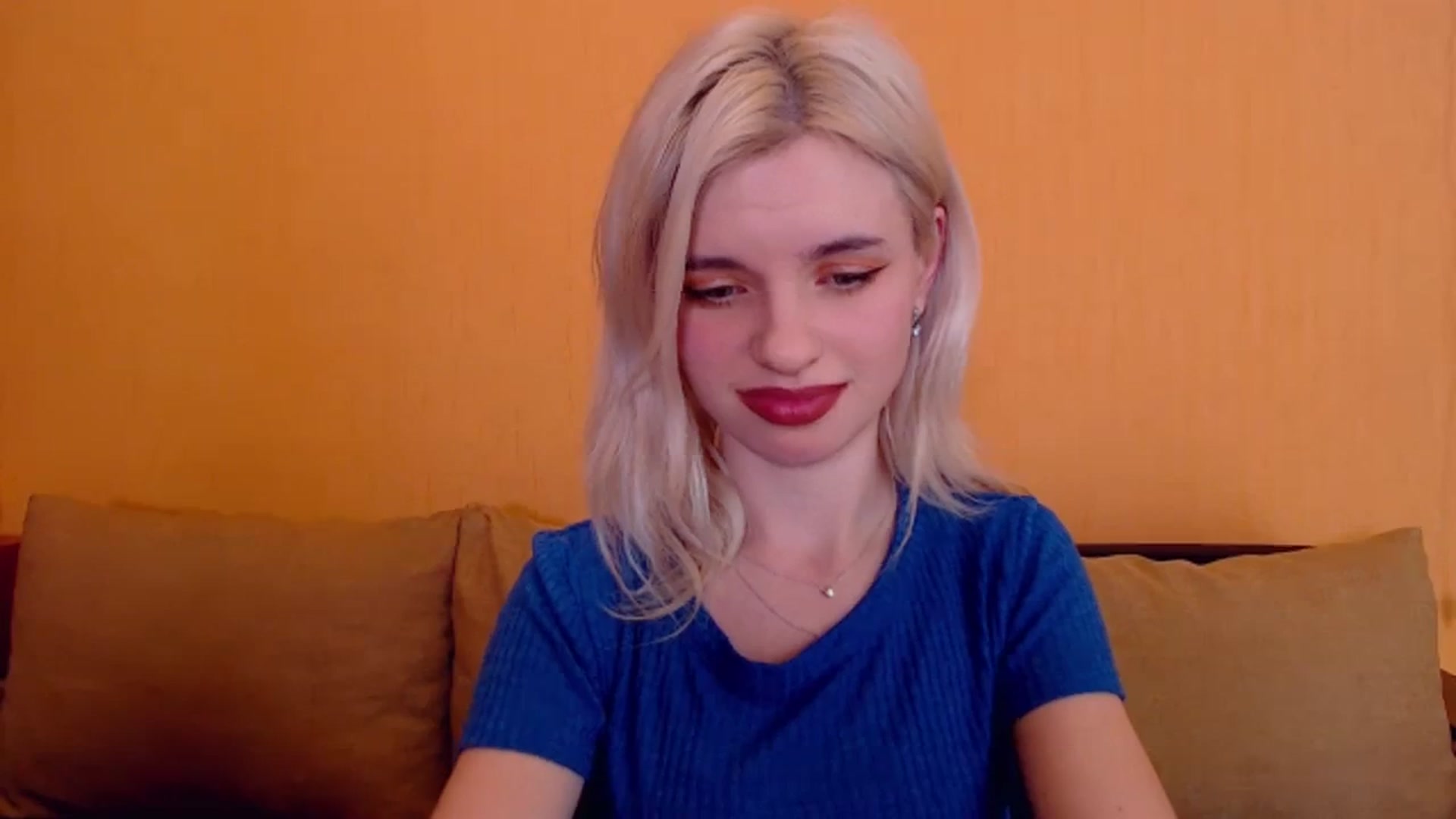 Gallery image thumbnail from Erineys's myfreecams stream on, 01/28/2024, 16:22 image 10 of 20